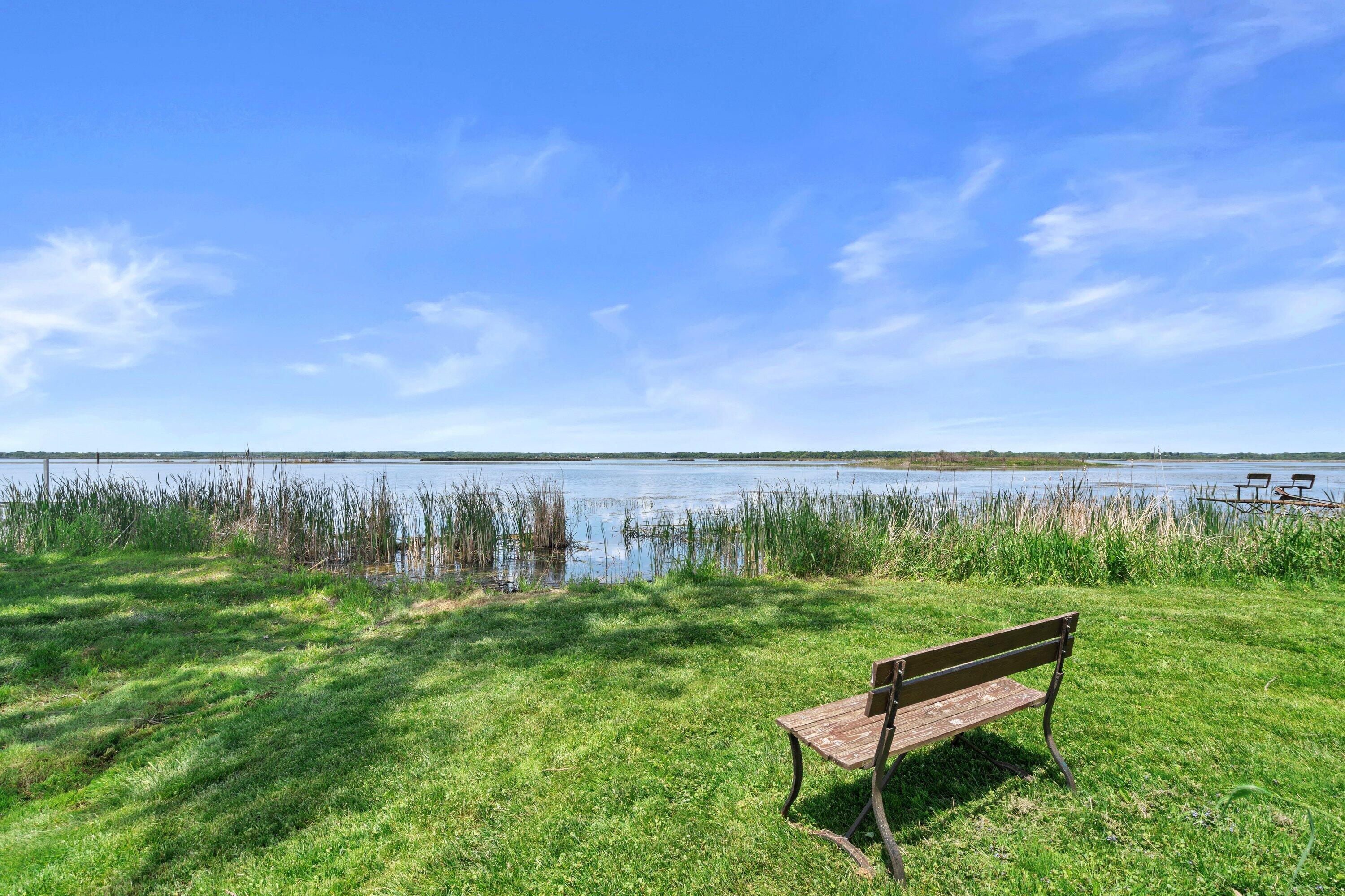 Wisconsin Lake Home for sale (MLS#: 1920195) at S94W14508  Groveway Ln, in Muskego, Wisconsin. (9 of 81)