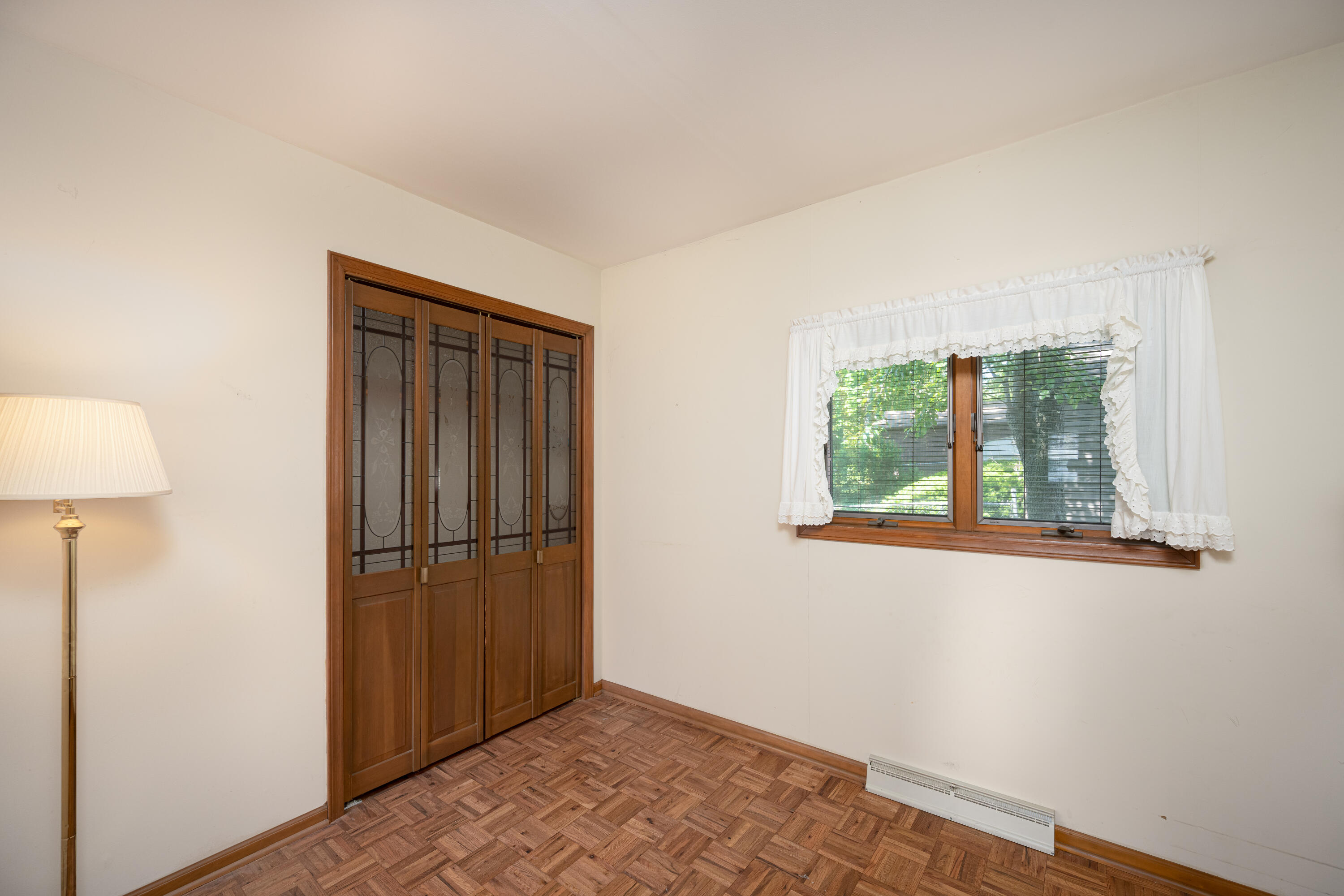 Wisconsin Lake Home for sale (MLS#: 1920196) at 11417 N Lakeview Dr, in Milton, Wisconsin. (12 of 26)