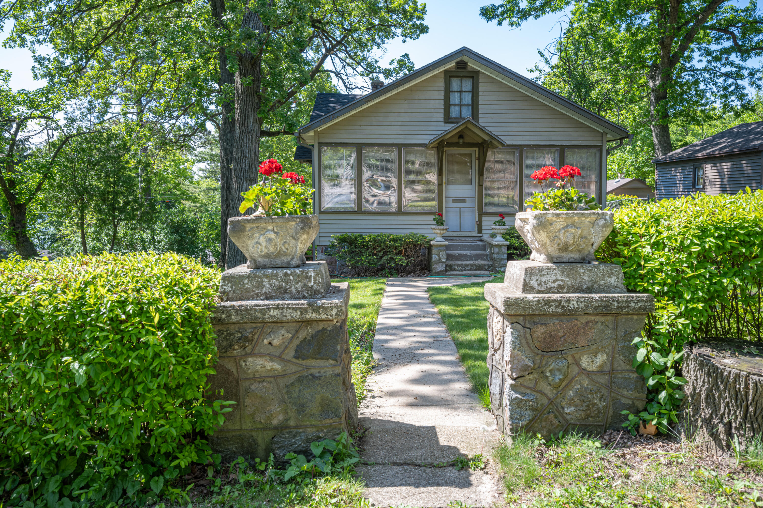Wisconsin Lake Home for sale (MLS#: 1920196) at 11417 N Lakeview Dr, in Milton, Wisconsin. (19 of 26)