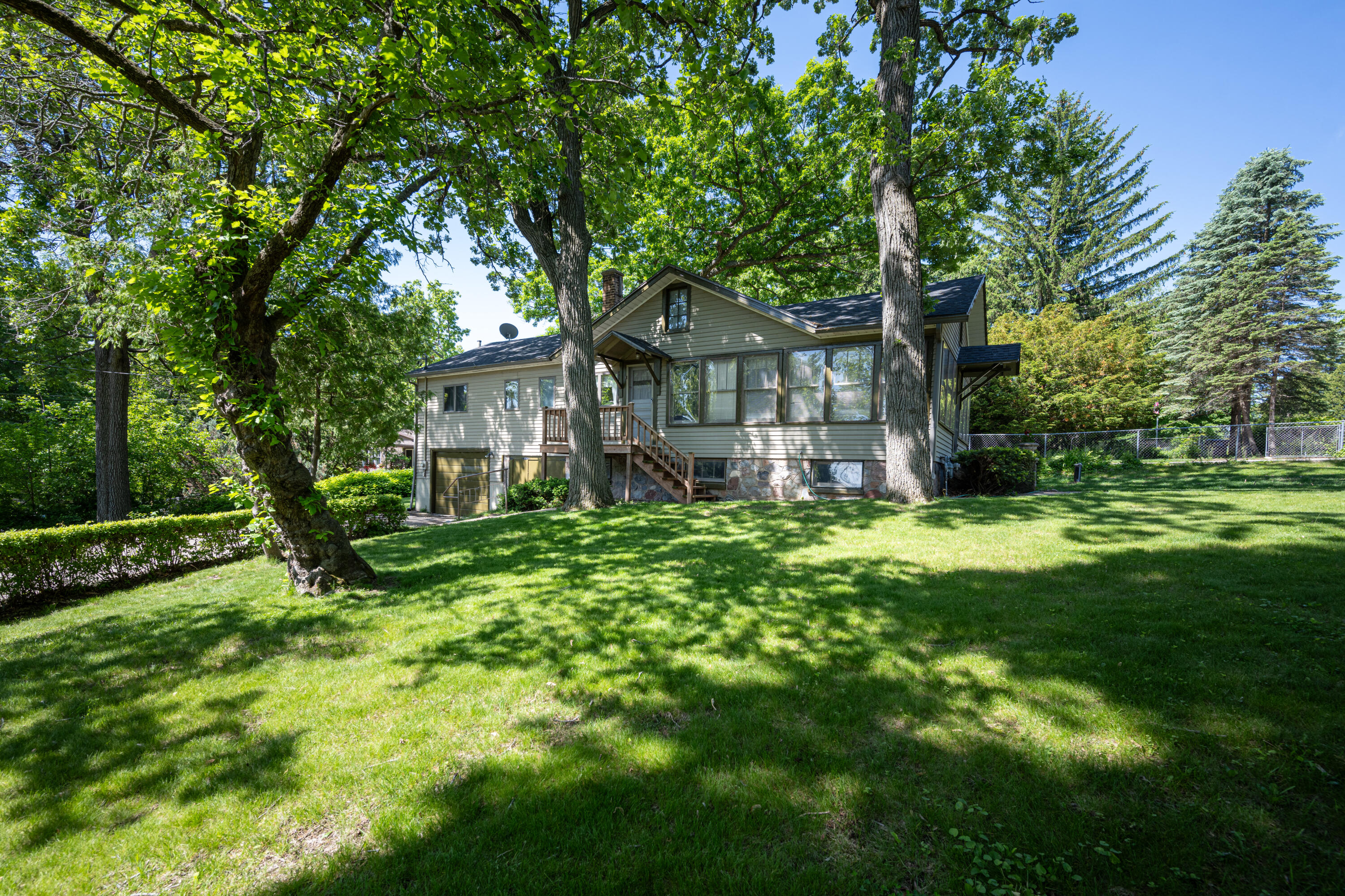 Wisconsin Lake Home for sale (MLS#: 1920196) at 11417 N Lakeview Dr, in Milton, Wisconsin. (22 of 26)