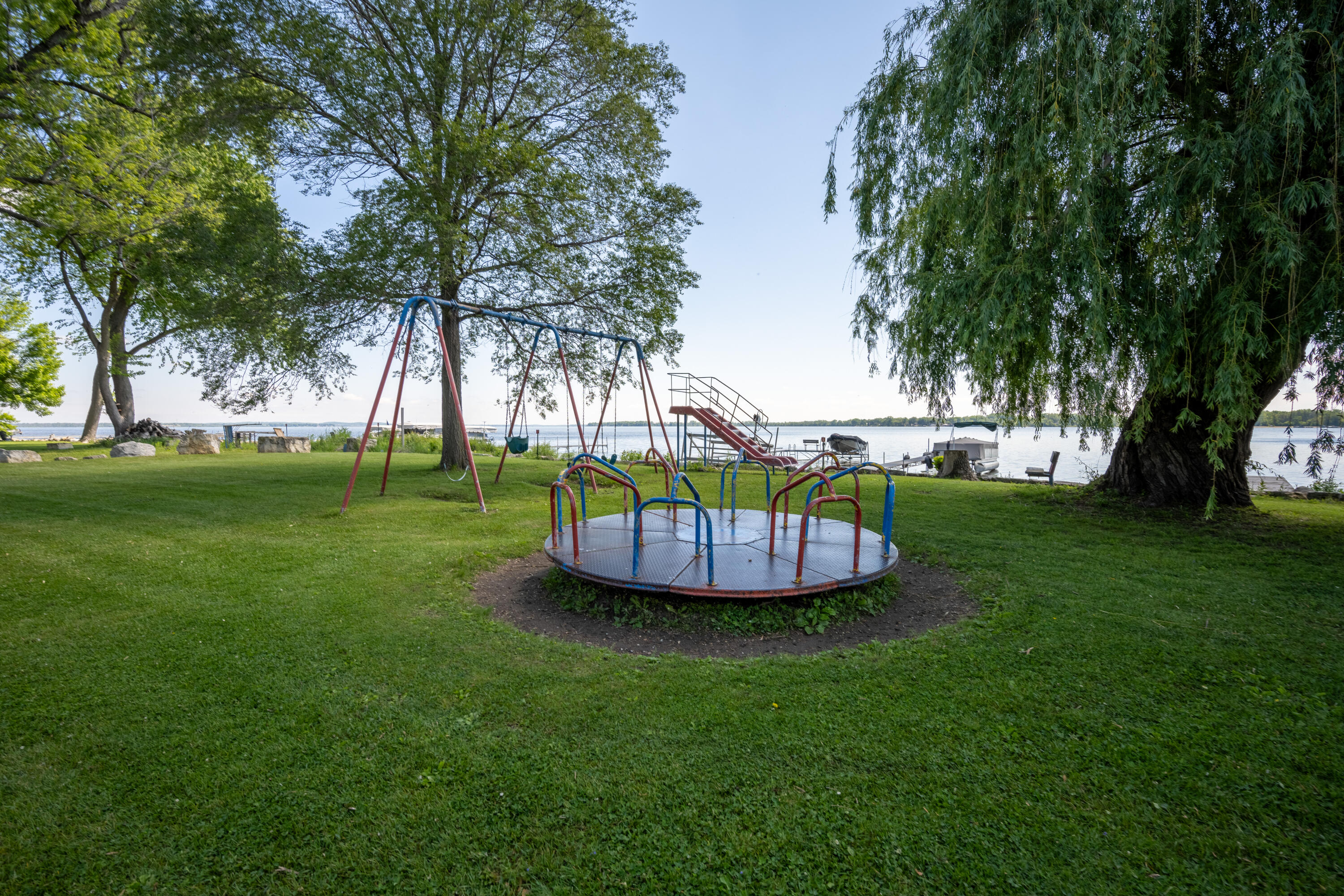 Wisconsin Lake Home for sale (MLS#: 1920196) at 11417 N Lakeview Dr, in Milton, Wisconsin. (24 of 26)