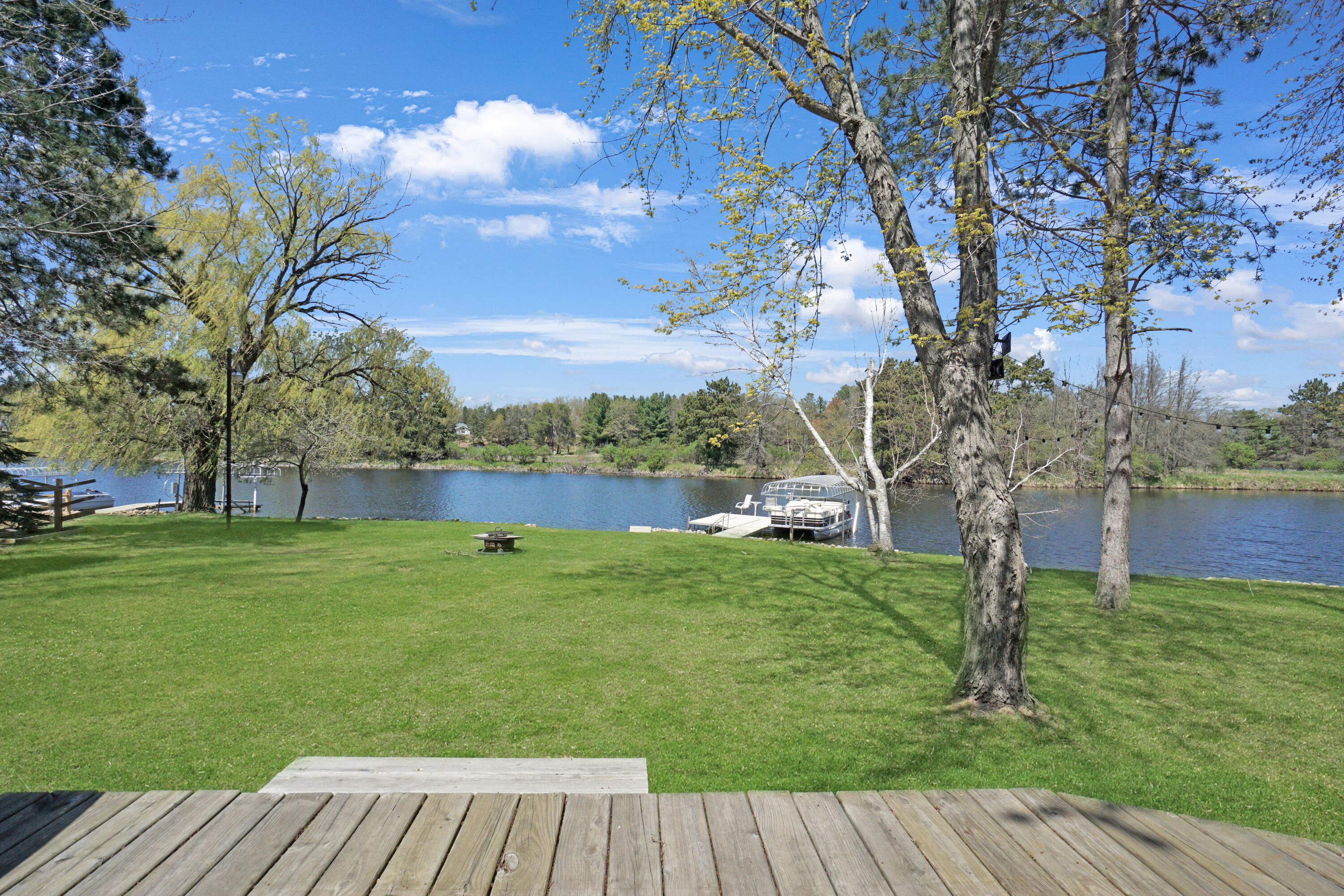 Wisconsin Lake Home for sale (MLS#: 1920325) at 1014  Long Bow Ct, in Rome, Wisconsin. (26 of 38)