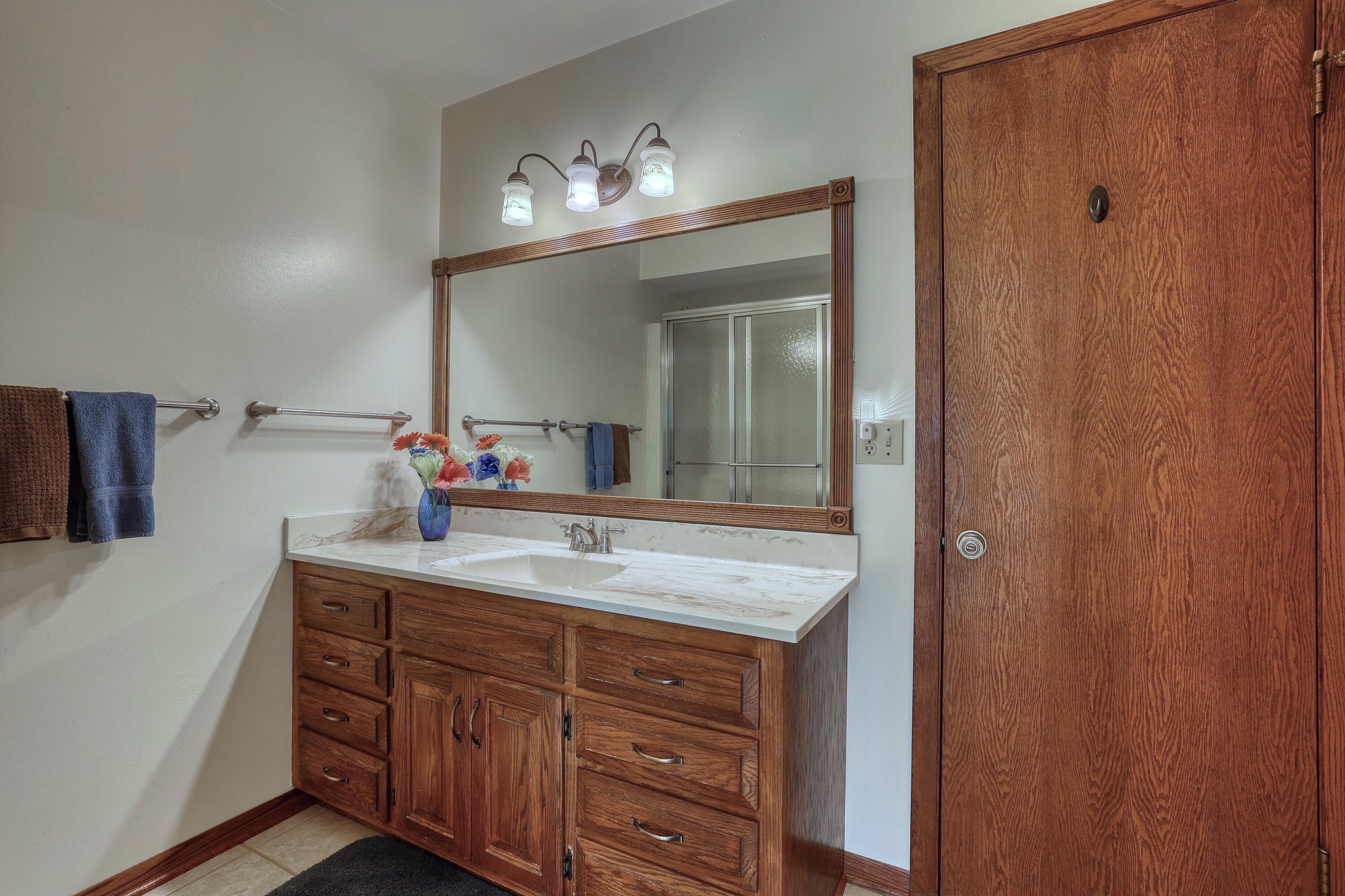 Wisconsin Lake Home for sale (MLS#: 1920385) at W1041  County Road O -, in Ashippun, Wisconsin. (27 of 62)
