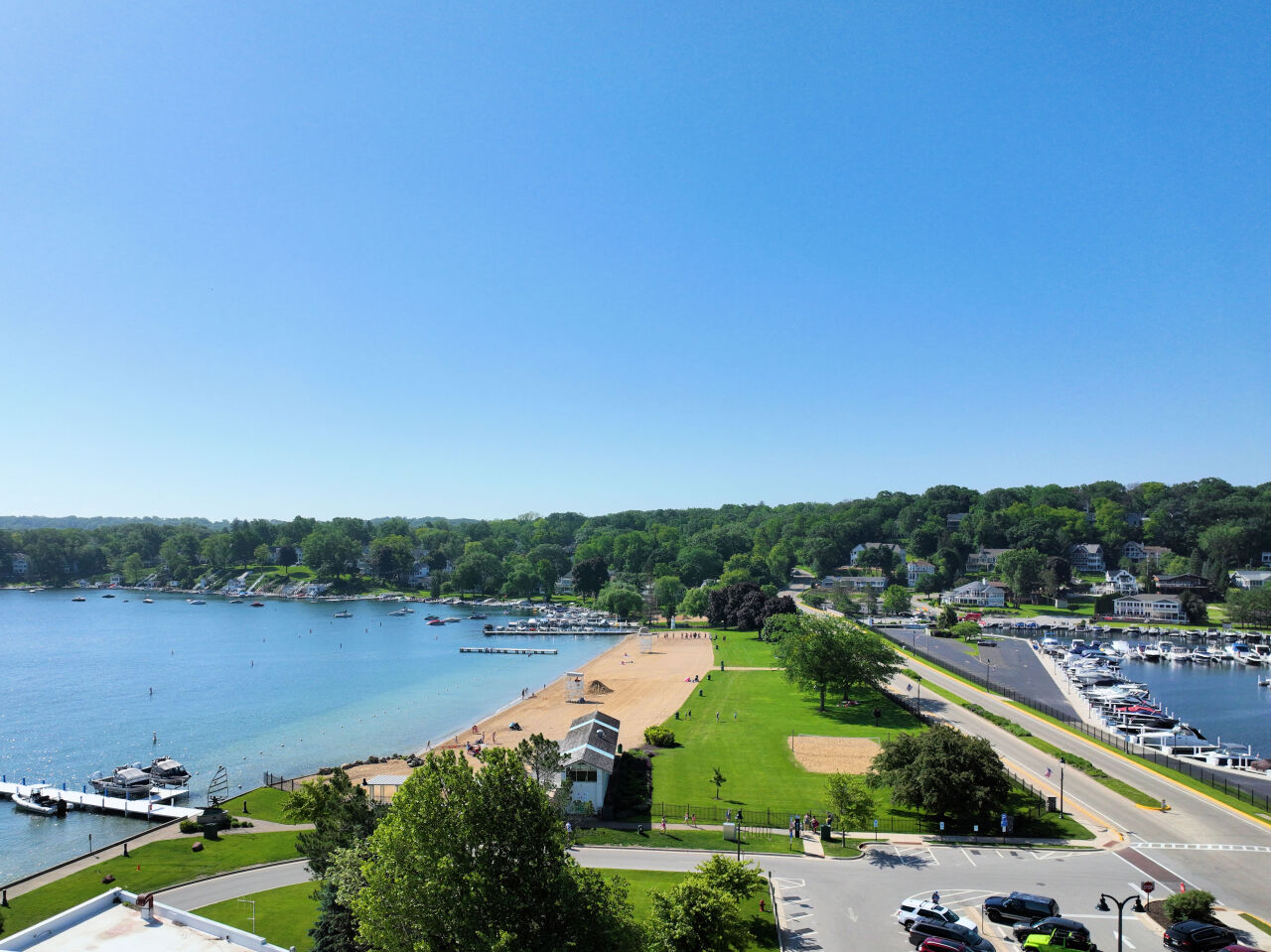 Wisconsin Lake Home for sale (MLS#: 1920399) at 933  Juneau Dr, in Fontana, Wisconsin. (45 of 51)