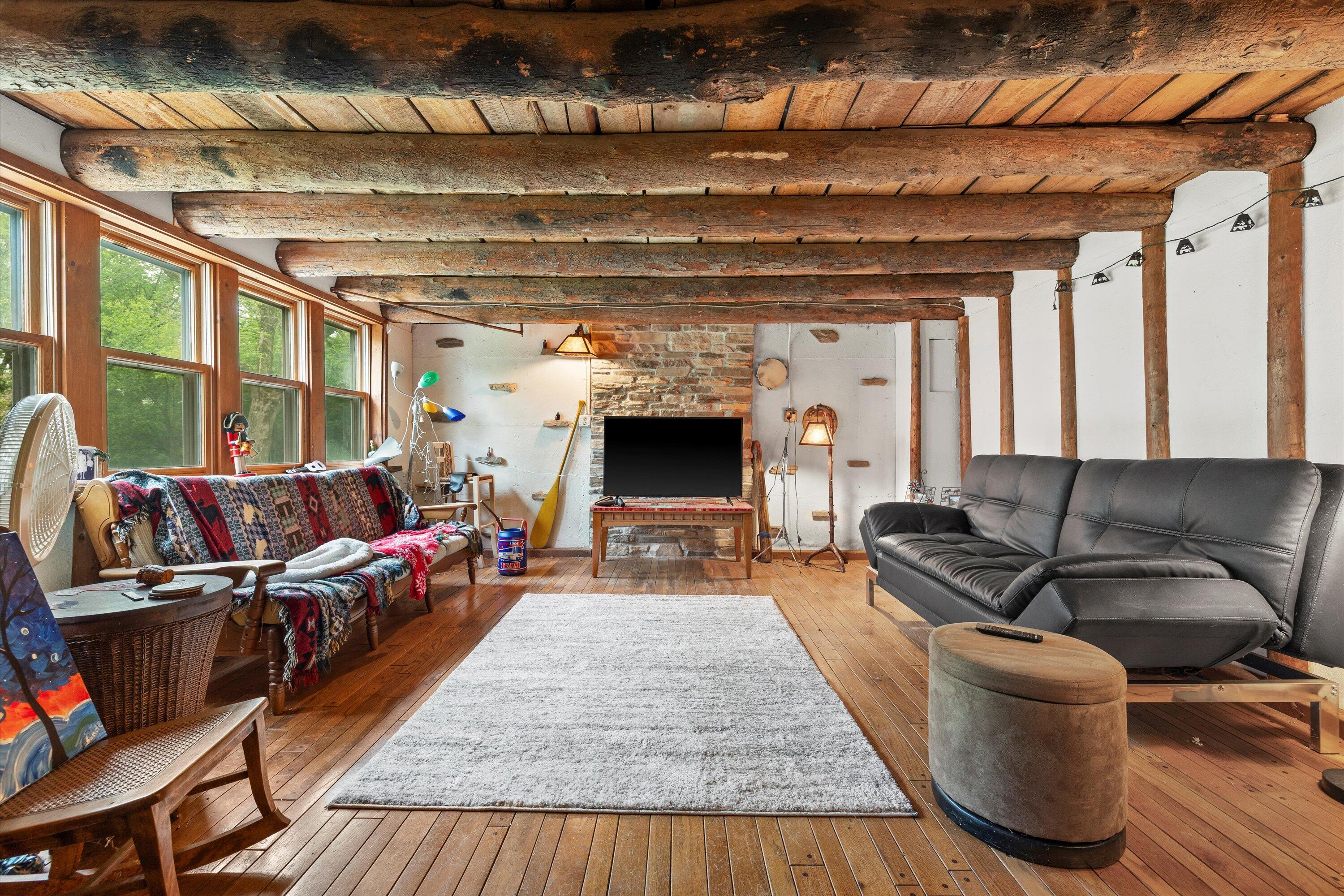 Wisconsin Lake Home for sale (MLS#: 1920629) at 794  Emerald Dr, in Erin, Wisconsin. (23 of 45)