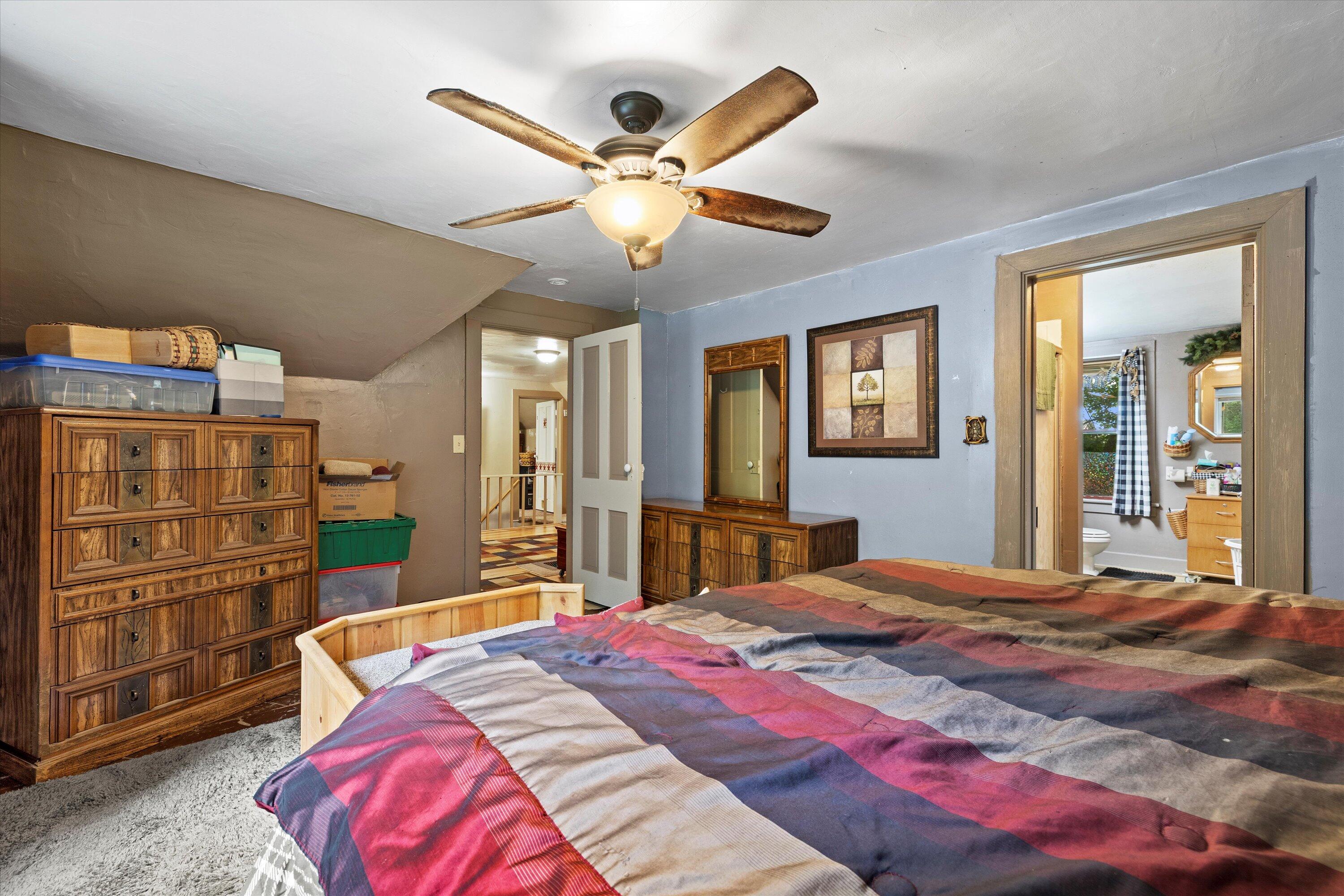 Wisconsin Lake Home for sale (MLS#: 1920629) at 794  Emerald Dr, in Erin, Wisconsin. (33 of 45)