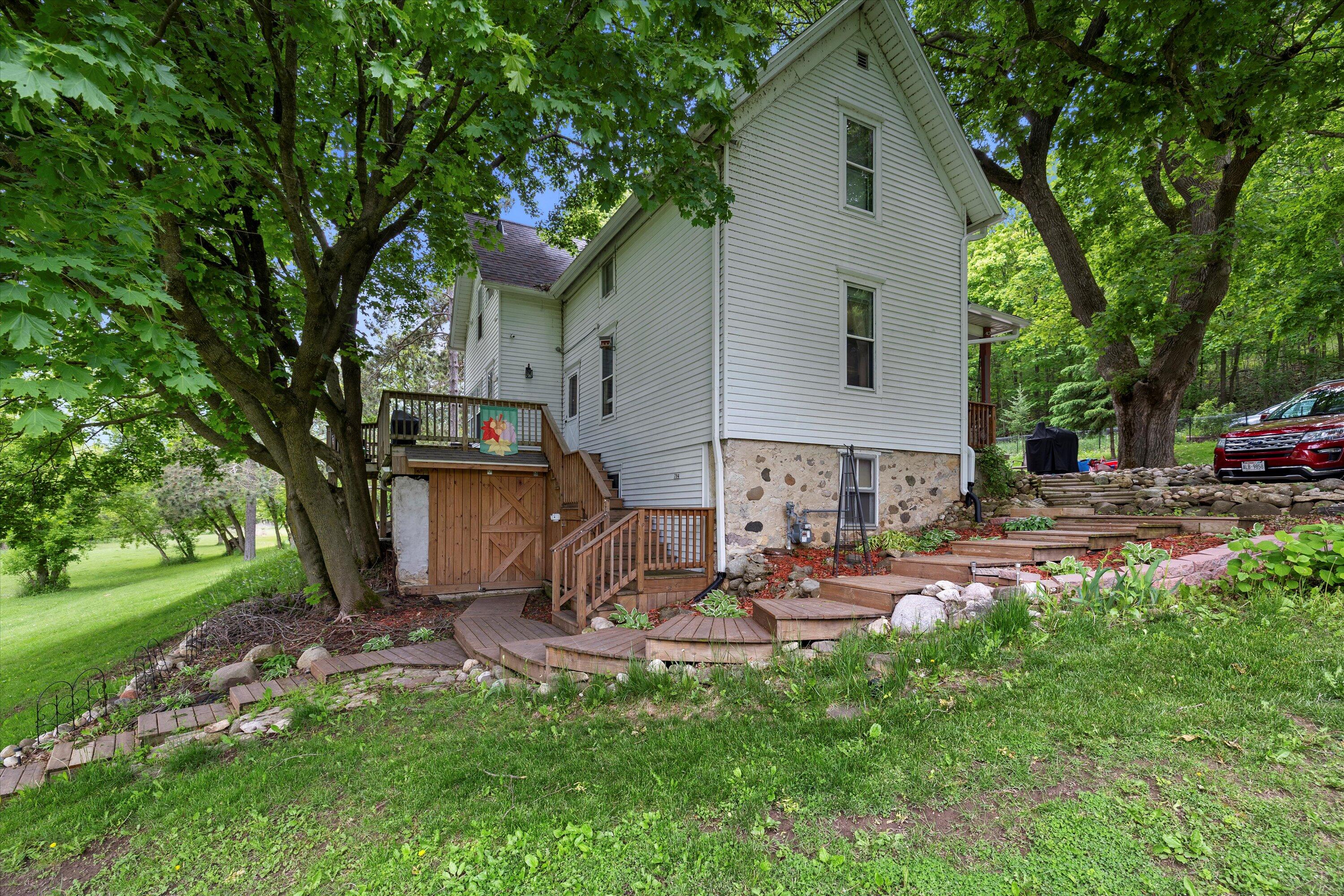 Wisconsin Lake Home for sale (MLS#: 1920629) at 794  Emerald Dr, in Erin, Wisconsin. (39 of 45)