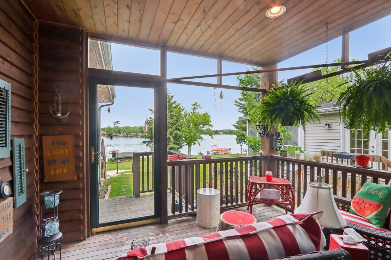 Wisconsin Lake Home for sale (MLS#: 1920640) at W1446  South Shore Dr, in Palmyra, Wisconsin. (24 of 92)