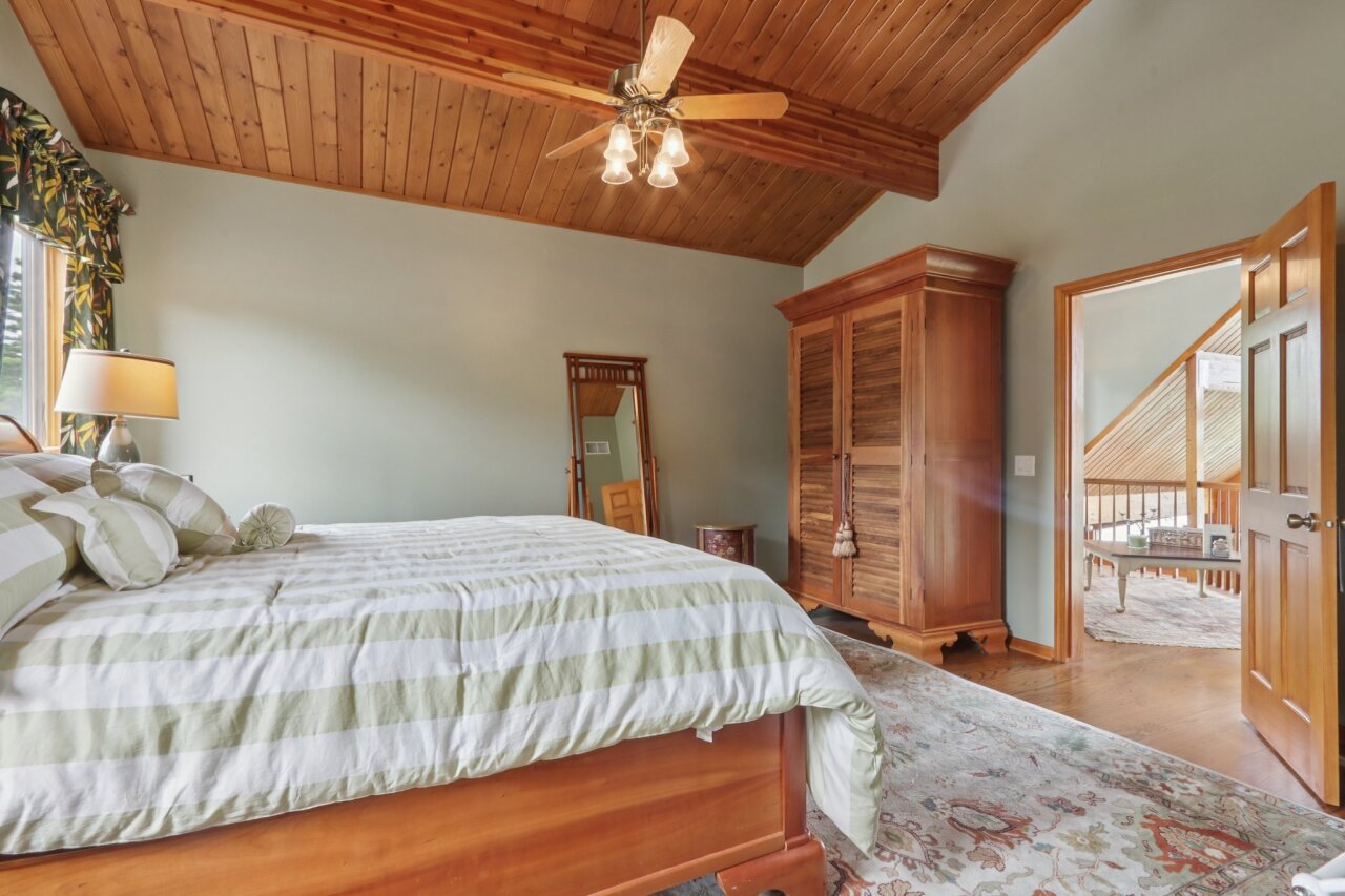 Wisconsin Lake Home for sale (MLS#: 1920640) at W1446  South Shore Dr, in Palmyra, Wisconsin. (31 of 92)