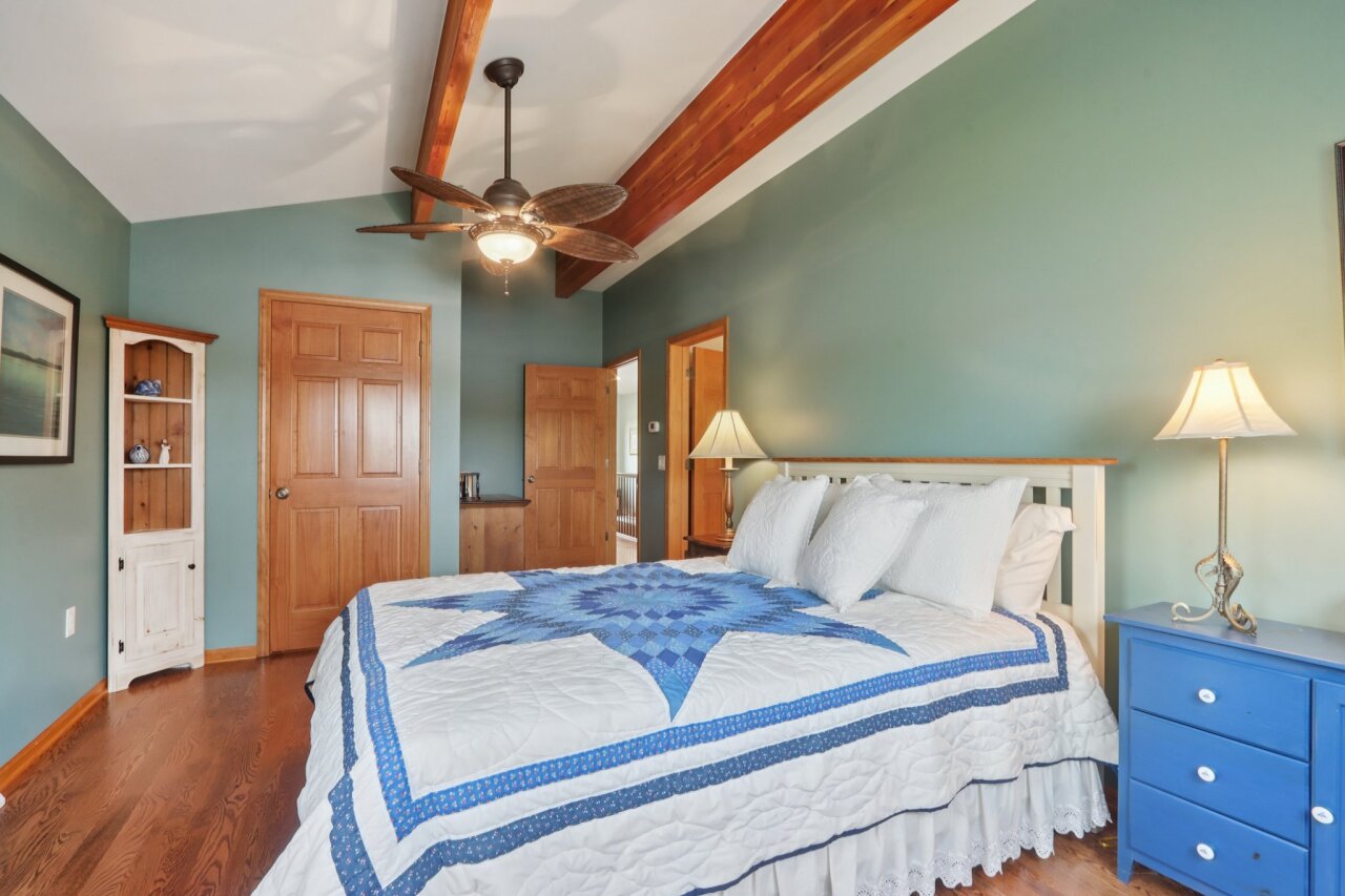 Wisconsin Lake Home for sale (MLS#: 1920640) at W1446  South Shore Dr, in Palmyra, Wisconsin. (37 of 92)