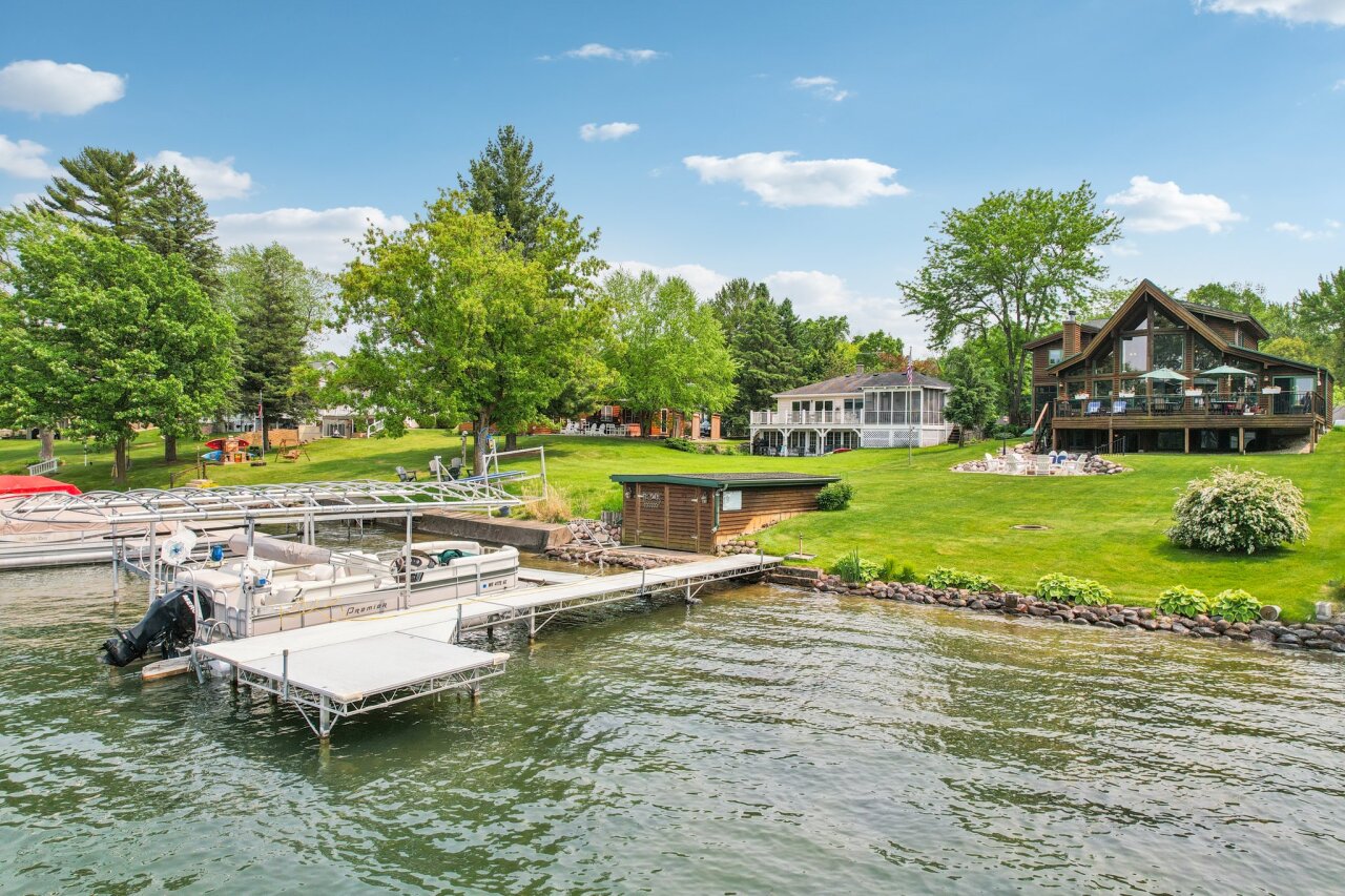 Wisconsin Lake Home for sale (MLS#: 1920640) at W1446  South Shore Dr, in Palmyra, Wisconsin. (62 of 92)