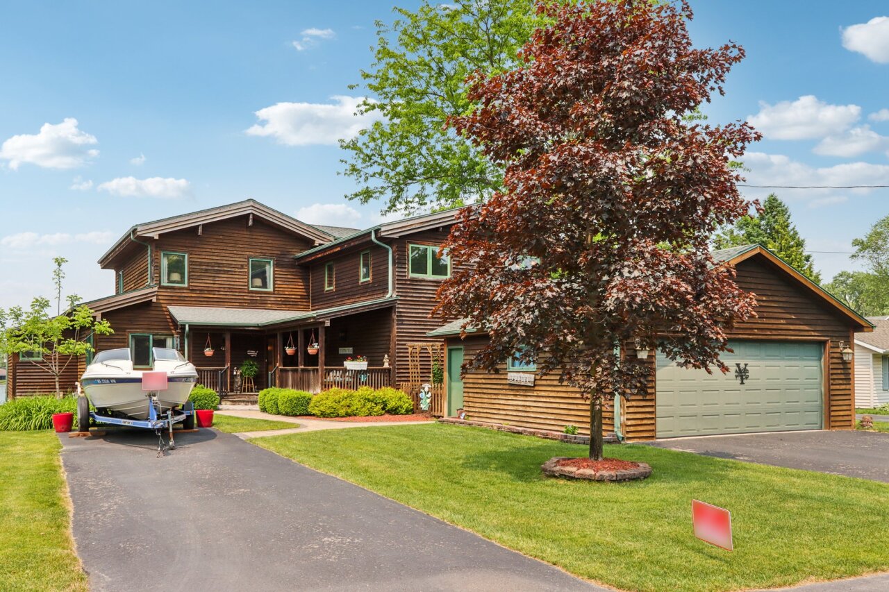 Wisconsin Lake Home for sale (MLS#: 1920640) at W1446  South Shore Dr, in Palmyra, Wisconsin. (80 of 92)