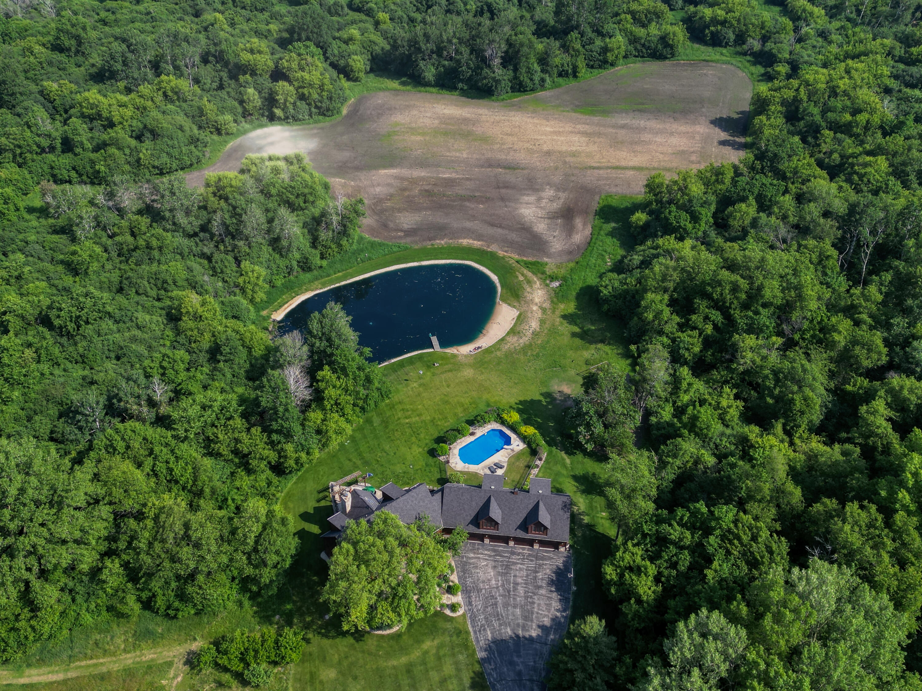 Wisconsin Lake Home for sale (MLS#: 1920650) at W395S3611  Hardscrabble Rd, in Ottawa, Wisconsin. (15 of 70)