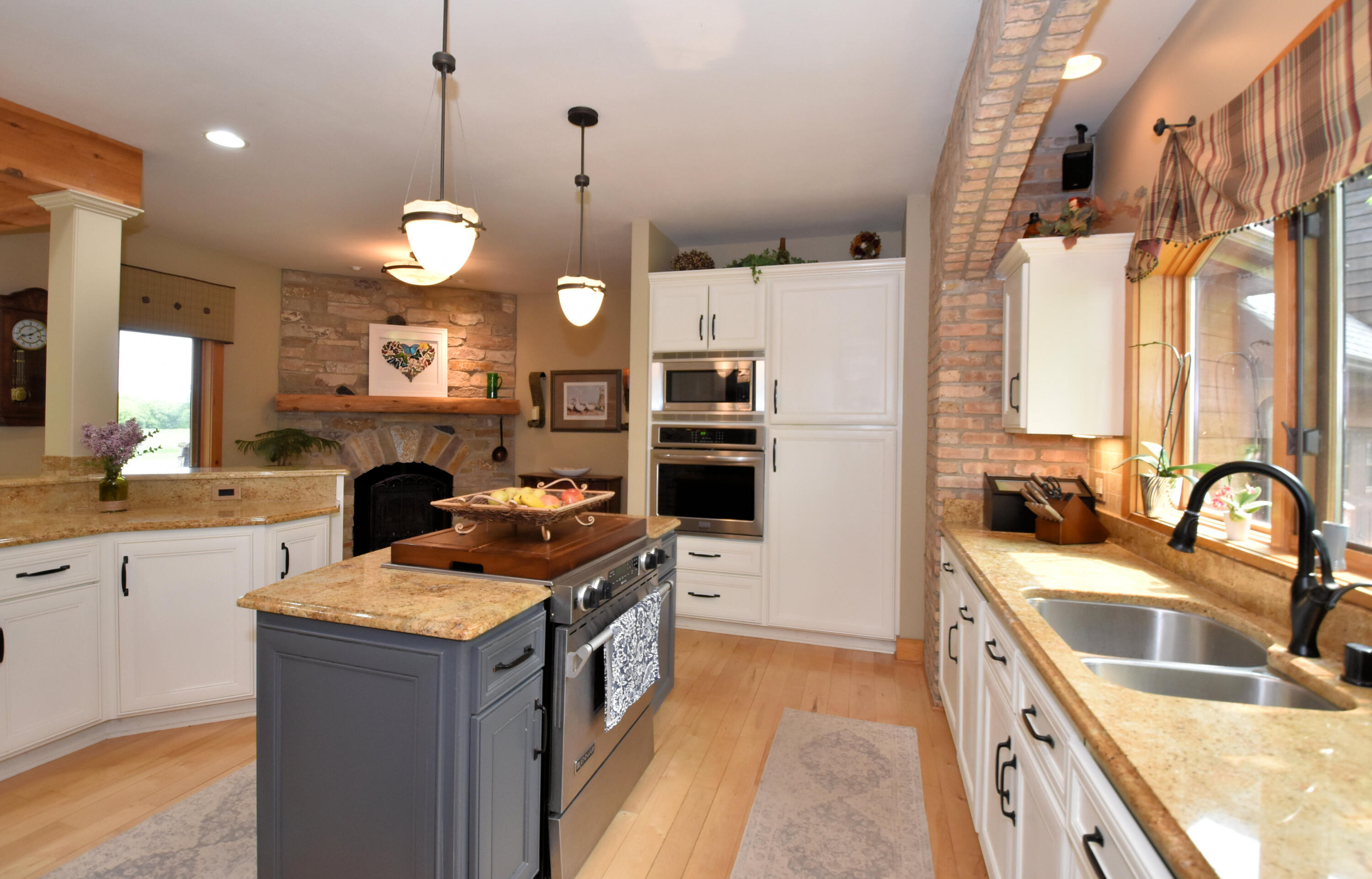 Wisconsin Lake Home for sale (MLS#: 1920650) at W395S3611  Hardscrabble Rd, in Ottawa, Wisconsin. (21 of 70)