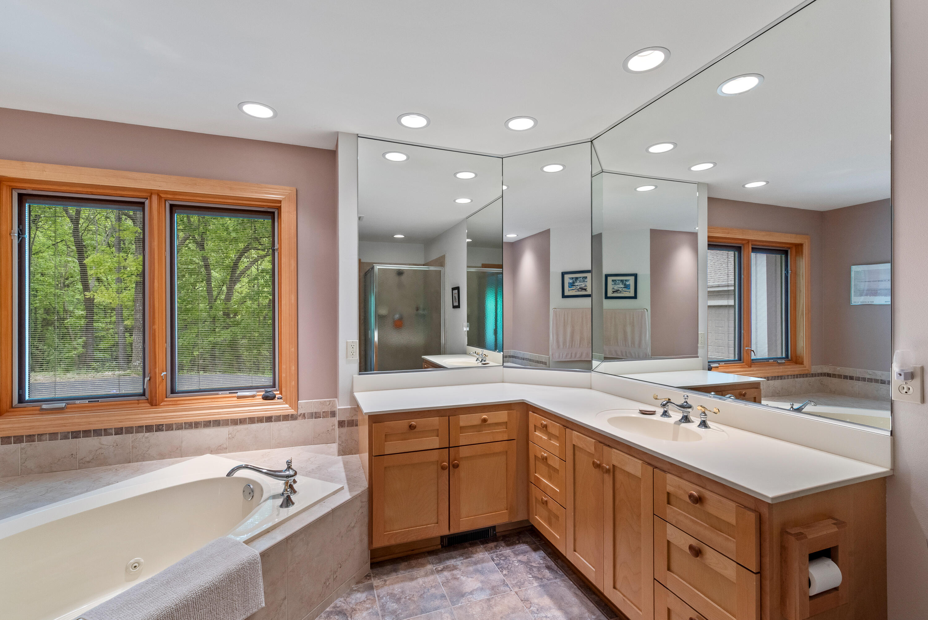 Wisconsin Lake Home for sale (MLS#: 1920722) at W3847  Timber Lake Rd, in Troy, Wisconsin. (11 of 52)