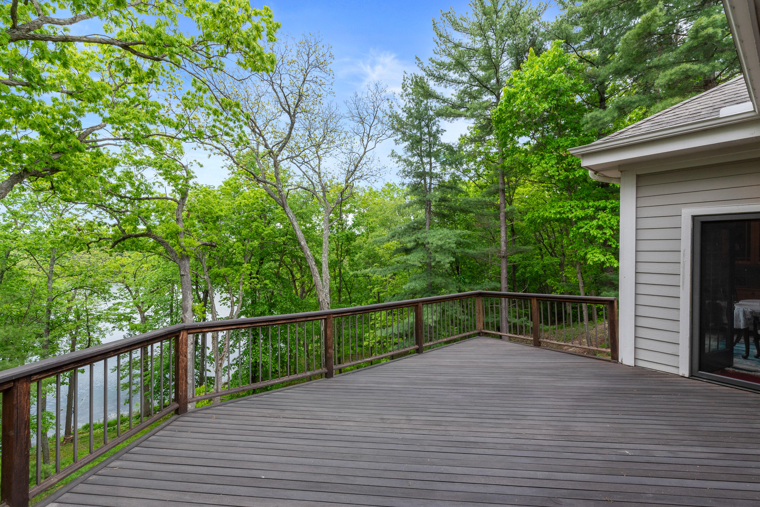 Wisconsin Lake Home for sale (MLS#: 1920722) at W3847  Timber Lake Rd, in Troy, Wisconsin. (29 of 52)