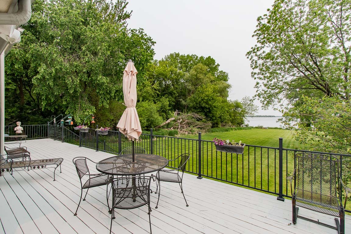 Wisconsin Lake Home for sale (MLS#: 1920769) at 827 E Lakeview Rd, in Hustisford, Wisconsin. (36 of 51)