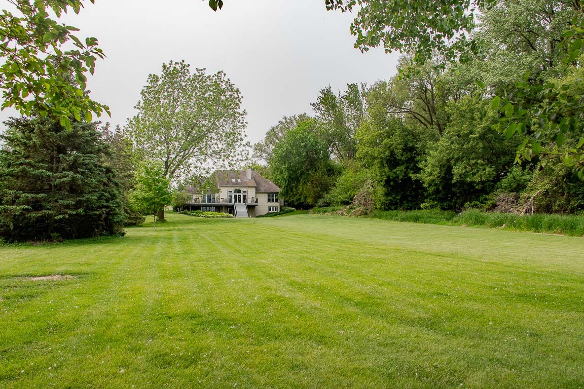 Wisconsin Lake Home for sale (MLS#: 1920769) at 827 E Lakeview Rd, in Hustisford, Wisconsin. (44 of 51)