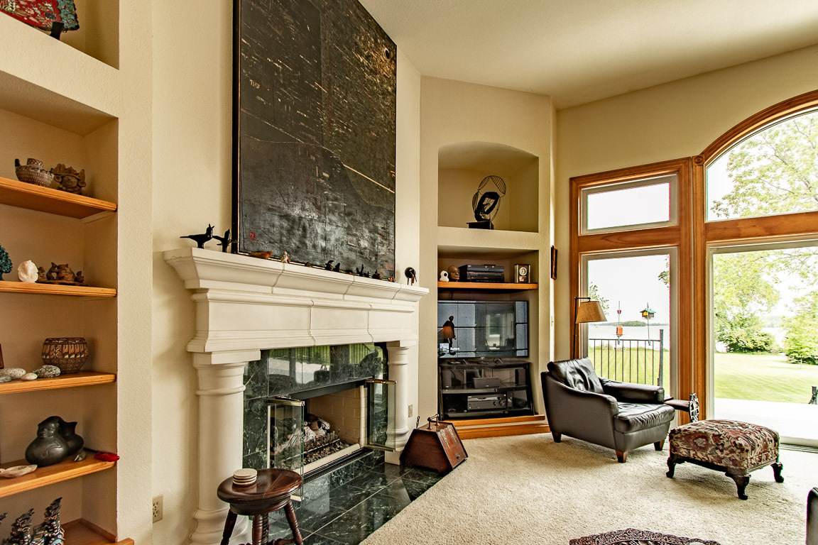 Wisconsin Lake Home for sale (MLS#: 1920769) at 827 E Lakeview Rd, in Hustisford, Wisconsin. (7 of 51)