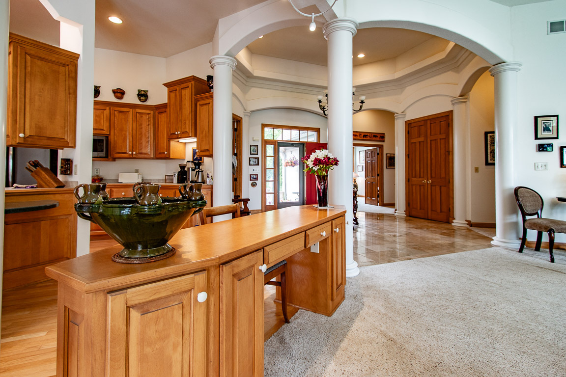 Wisconsin Lake Home for sale (MLS#: 1920769) at 827 E Lakeview Rd, in Hustisford, Wisconsin. (9 of 51)