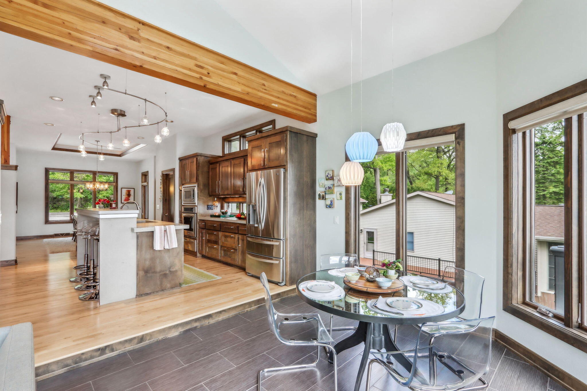 Wisconsin Lake Home for sale (MLS#: 1920815) at N5112 E Water St, in Hubbard, Wisconsin. (17 of 76)