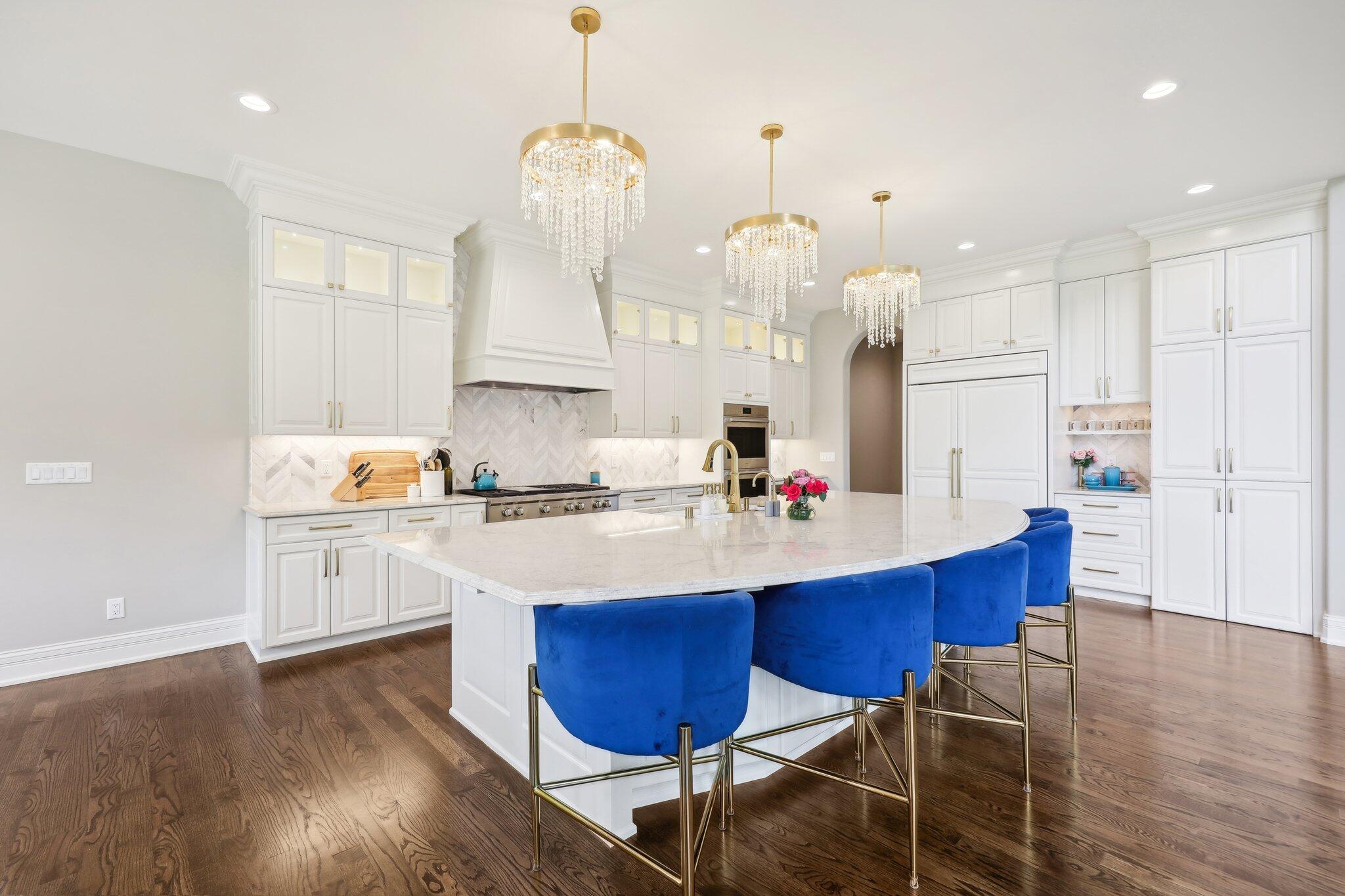 Wisconsin Lake Home for sale (MLS#: 1920930) at 10031 N Range Line Rd, in Mequon, Wisconsin. (17 of 118)