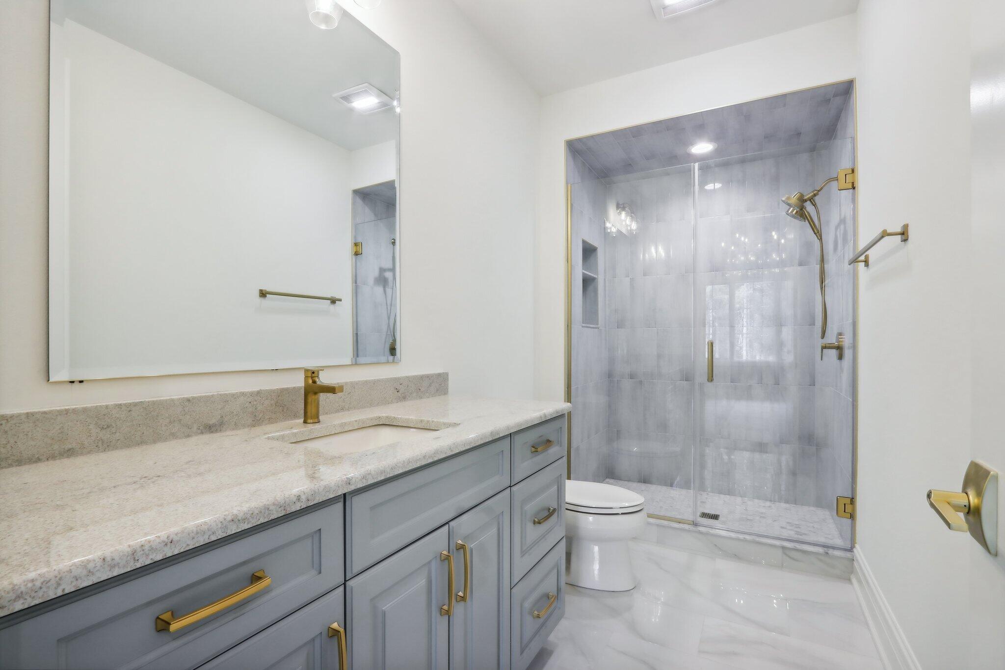 Wisconsin Lake Home for sale (MLS#: 1920930) at 10031 N Range Line Rd, in Mequon, Wisconsin. (49 of 118)