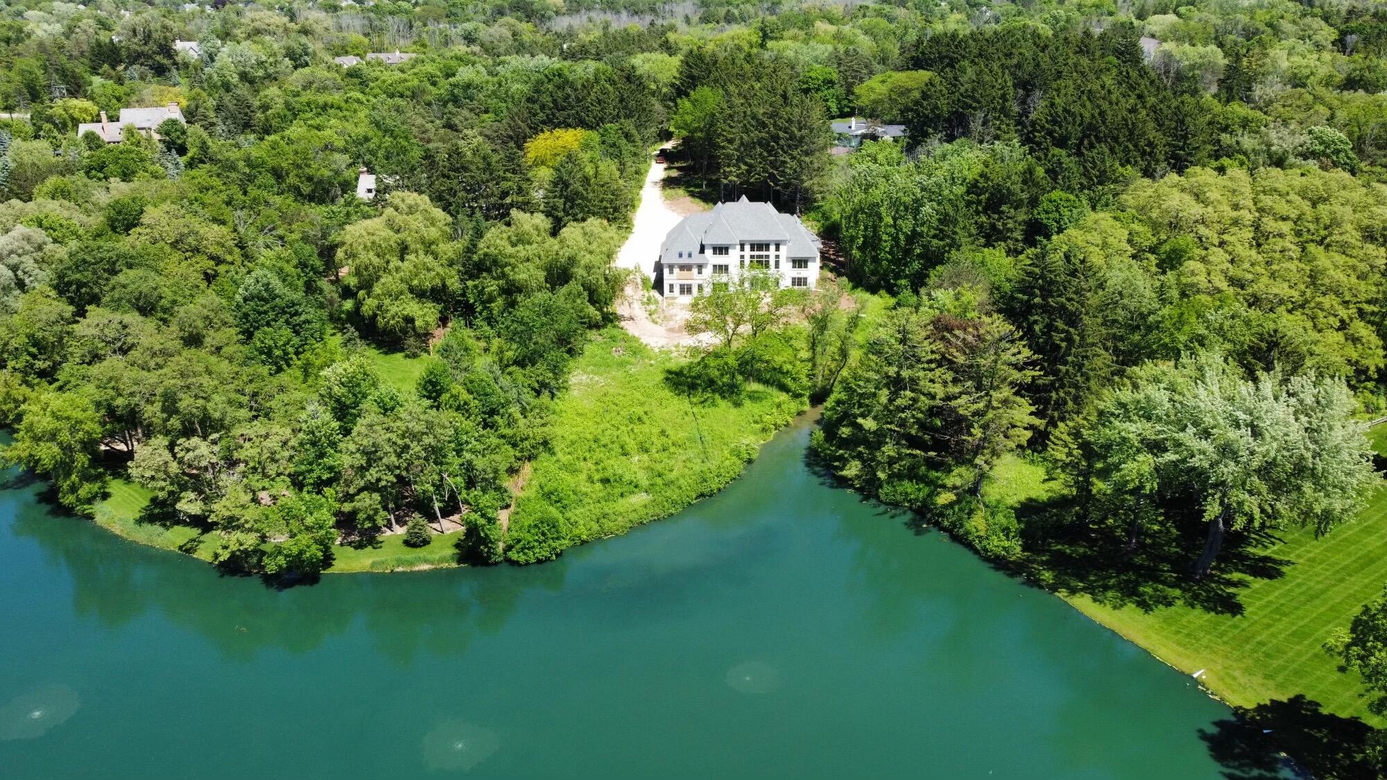 Wisconsin Lake Home for sale (MLS#: 1920930) at 10031 N Range Line Rd, in Mequon, Wisconsin. (86 of 118)
