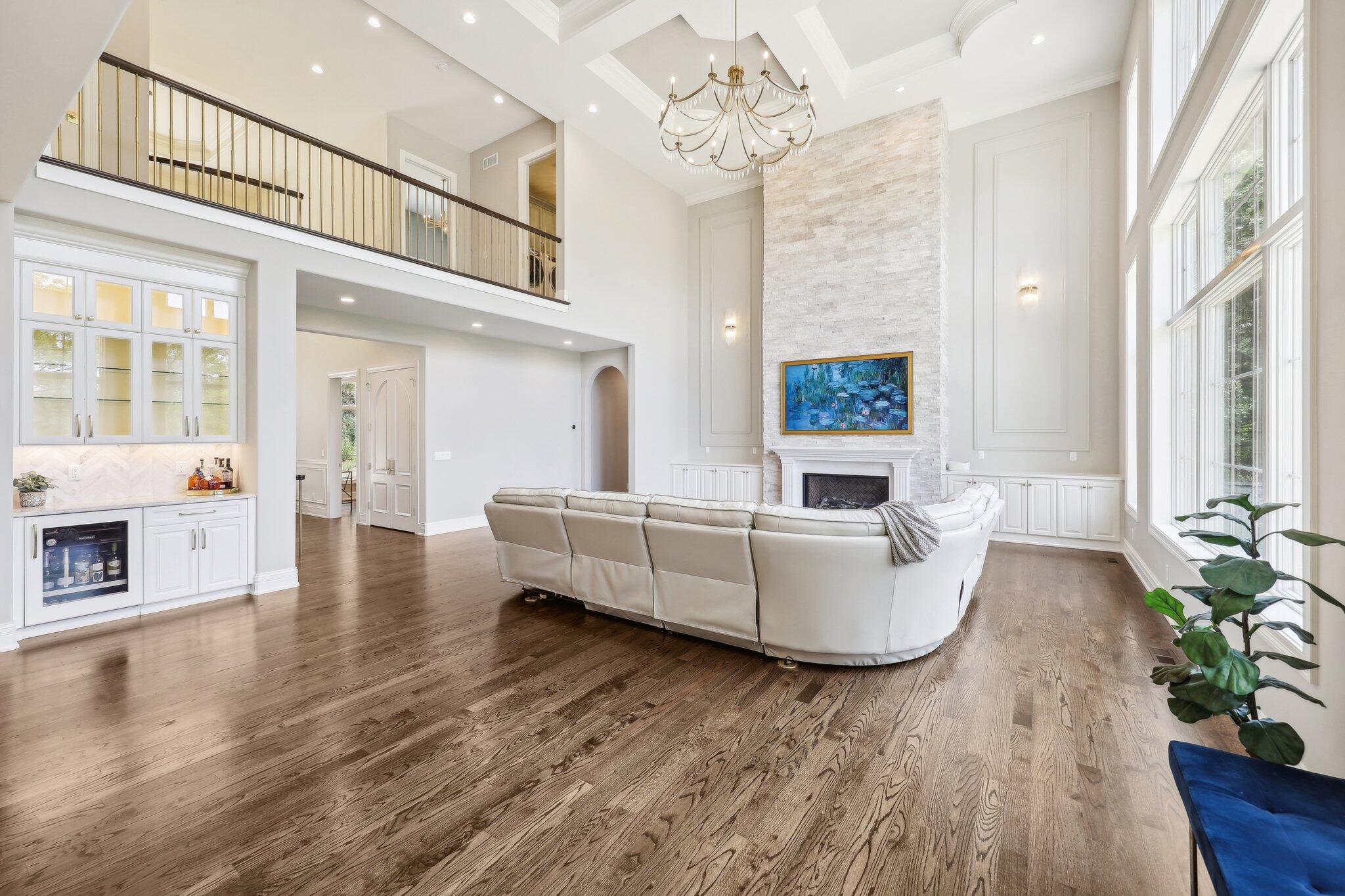 Wisconsin Lake Home for sale (MLS#: 1920930) at 10031 N Range Line Rd, in Mequon, Wisconsin. (10 of 118)