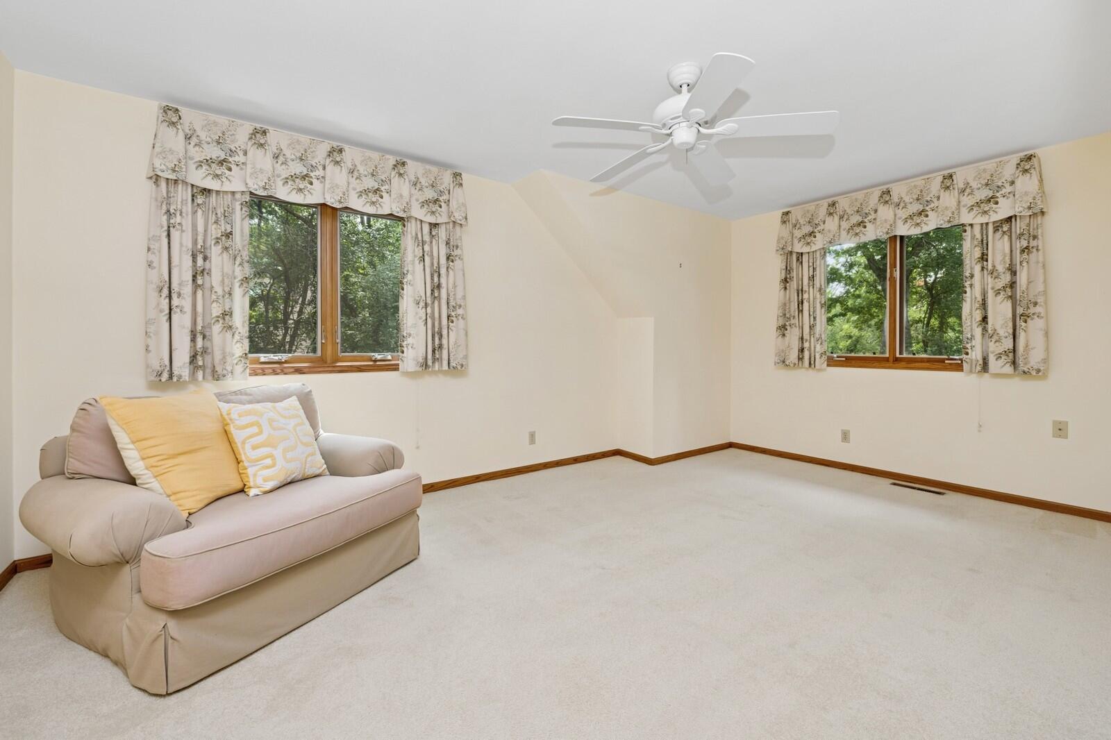 Wisconsin Lake Home for sale (MLS#: 1920977) at 982  Tarrant Dr, in Fontana, Wisconsin. (25 of 42)