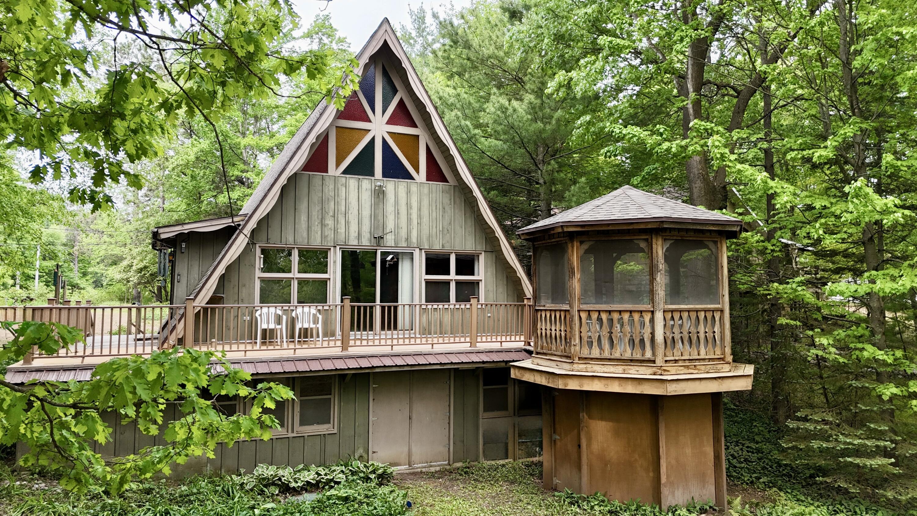 Wisconsin Lake Home for sale (MLS#: 1920992) at N1610  Spirit Ridge Rd, in Menominee, Wisconsin. (1 of 82)