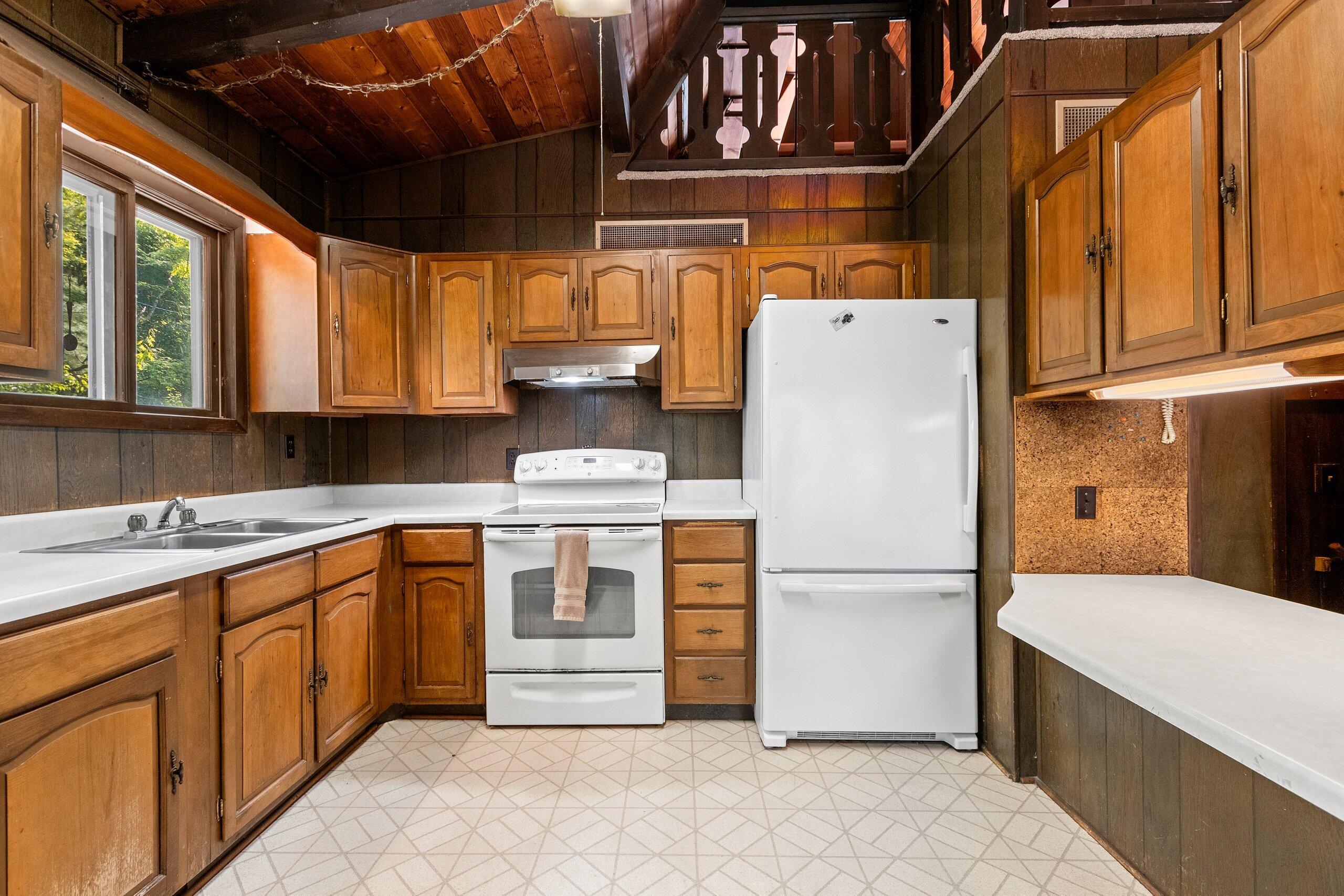 Wisconsin Lake Home for sale (MLS#: 1920992) at N1610  Spirit Ridge Rd, in Menominee, Wisconsin. (15 of 82)