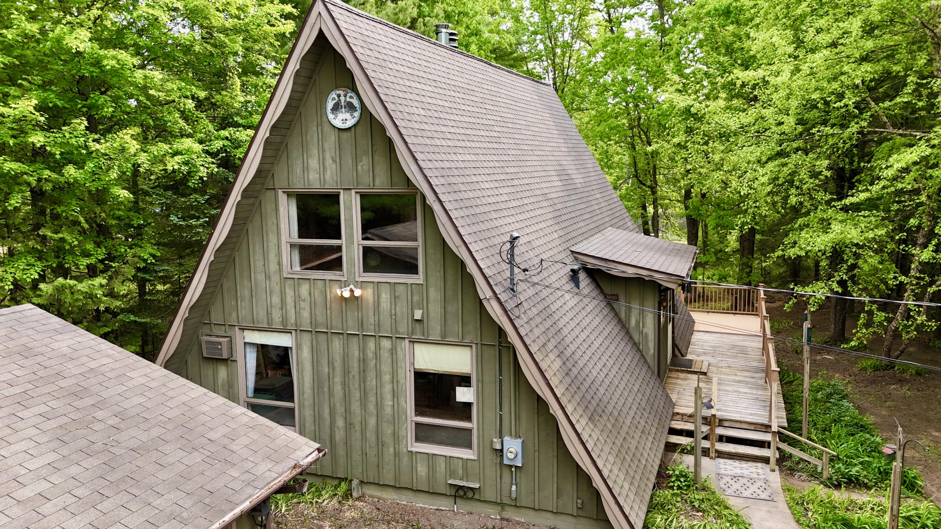 Wisconsin Lake Home for sale (MLS#: 1920992) at N1610  Spirit Ridge Rd, in Menominee, Wisconsin. (8 of 82)