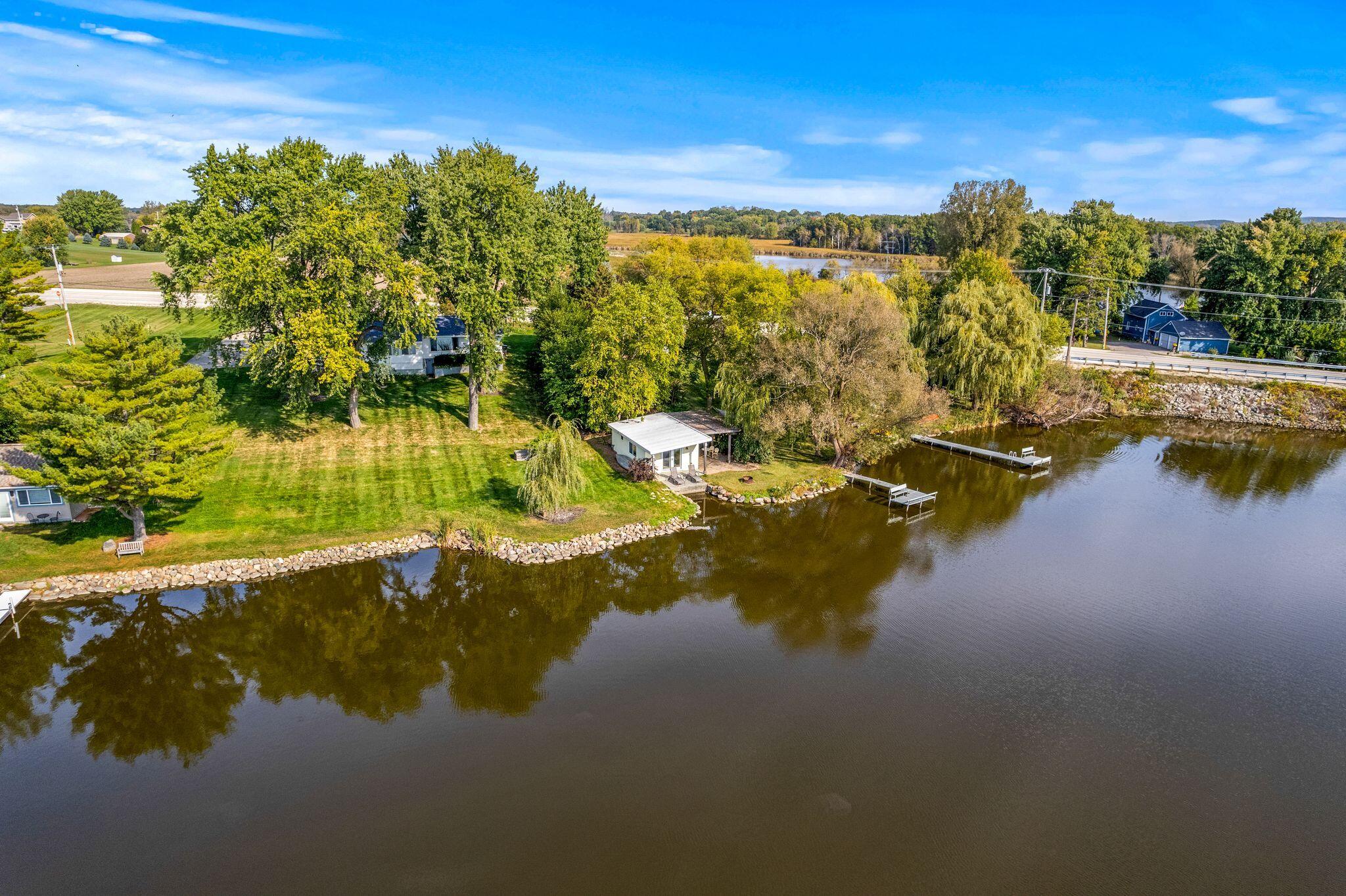 Wisconsin Lake Home for sale (MLS#: 1921017) at W4943  County Road S -, in Oak Grove, Wisconsin. (31 of 32)