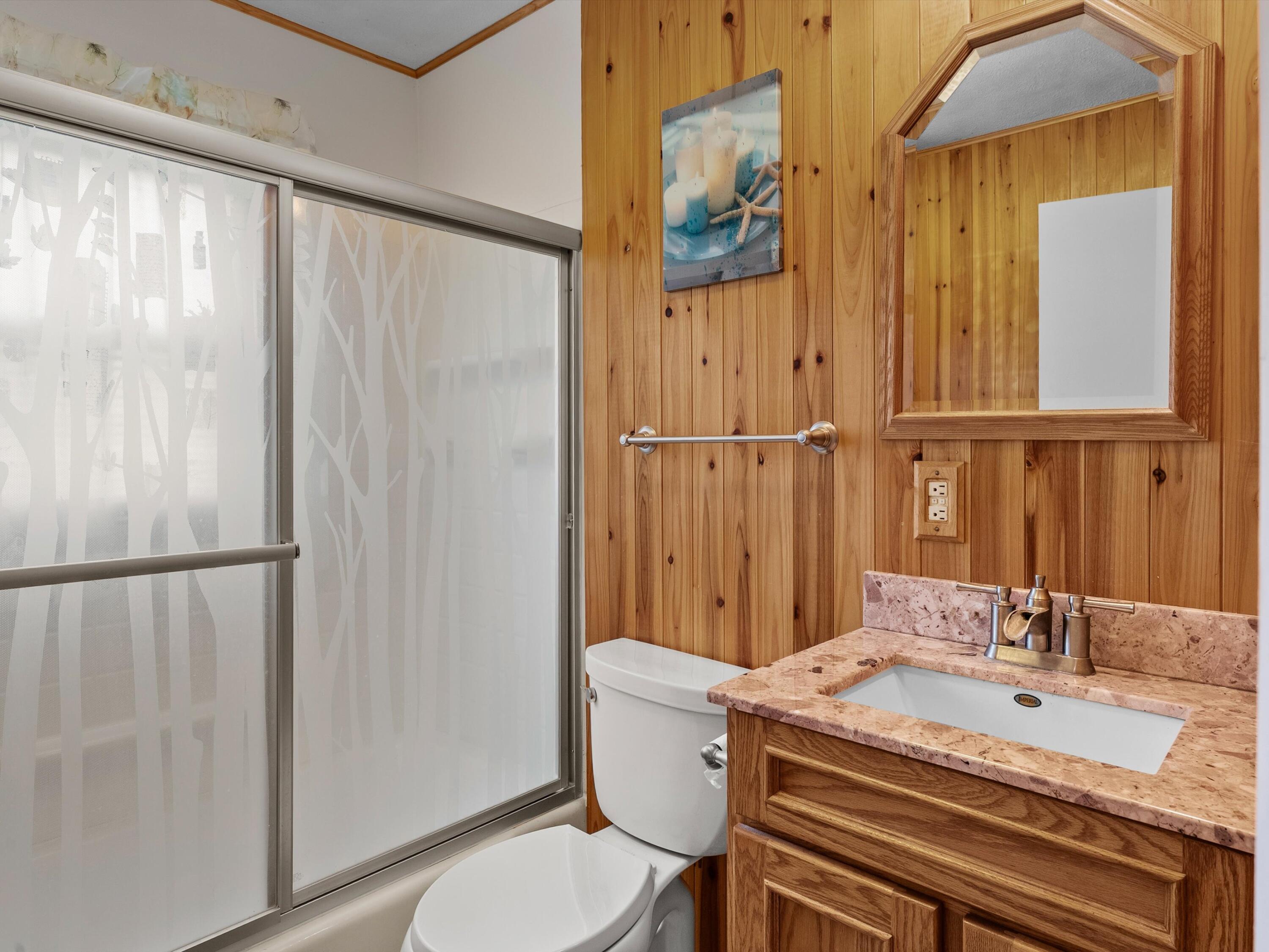 Wisconsin Lake Home for sale (MLS#: 1921061) at N2265  Brothertown Beach Rd, in Brothertown, Wisconsin. (16 of 43)