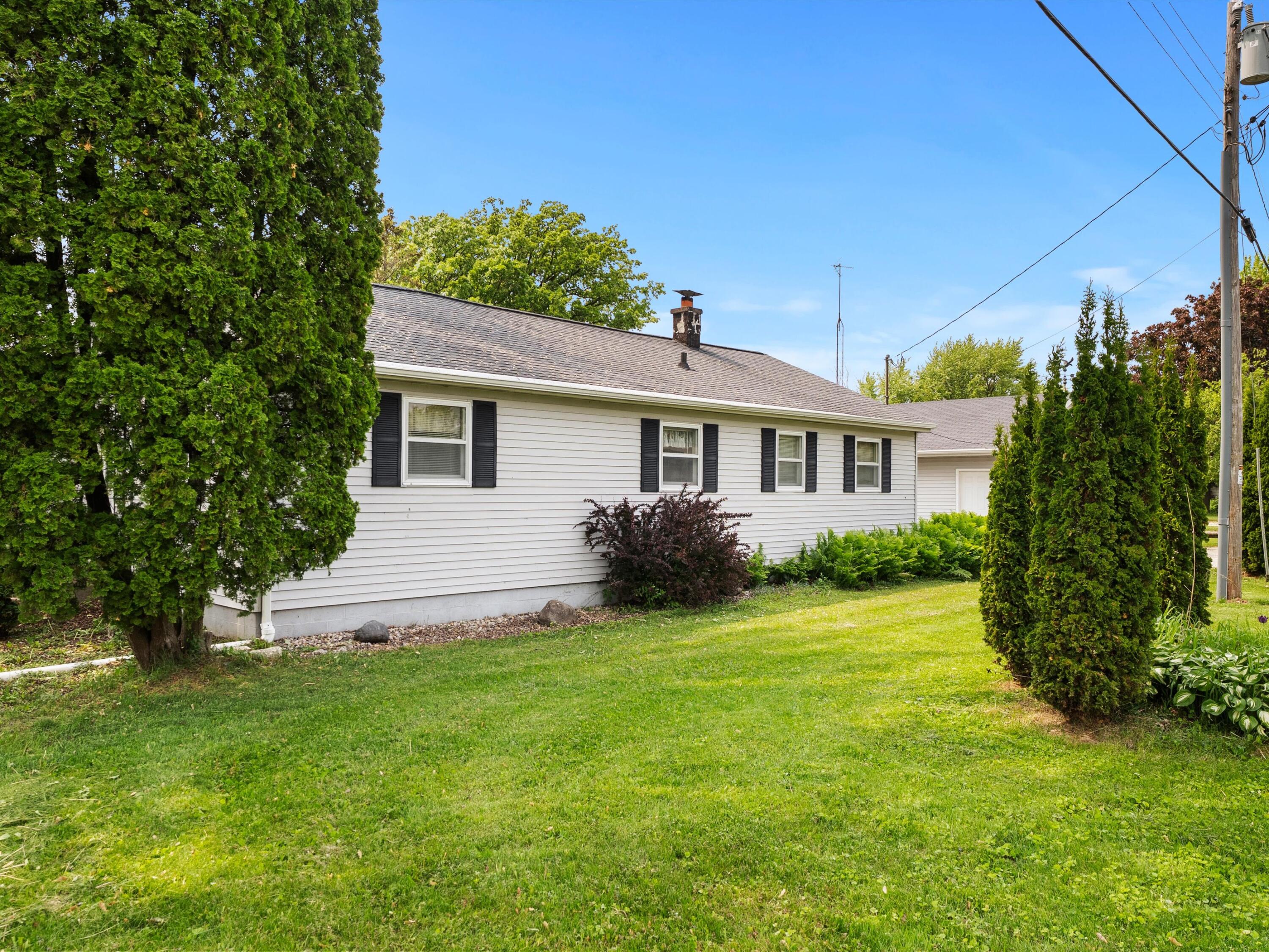 Wisconsin Lake Home for sale (MLS#: 1921061) at N2265  Brothertown Beach Rd, in Brothertown, Wisconsin. (30 of 43)