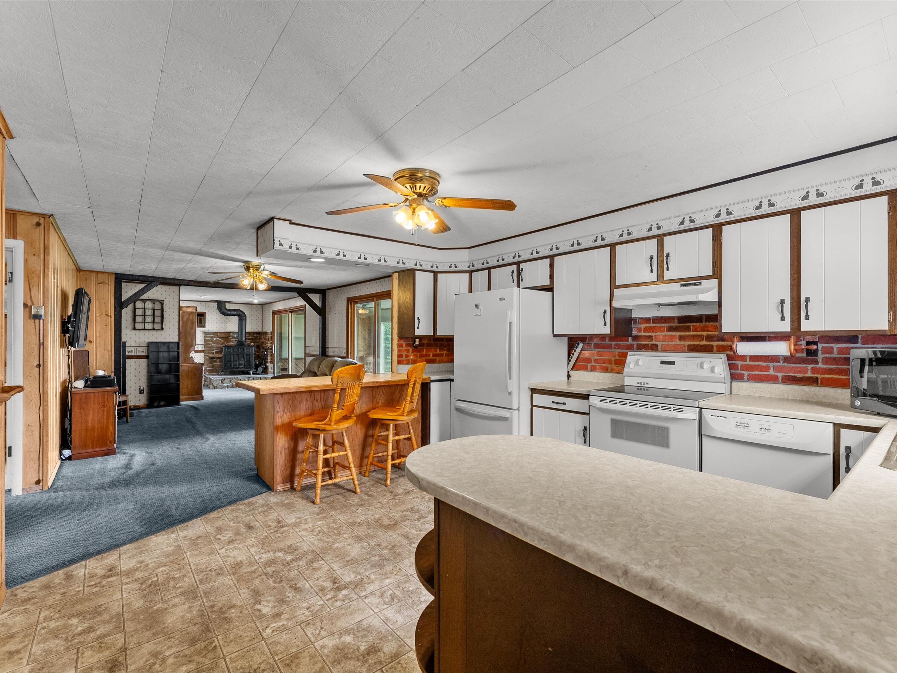 Wisconsin Lake Home for sale (MLS#: 1921061) at N2265  Brothertown Beach Rd, in Brothertown, Wisconsin. (5 of 43)