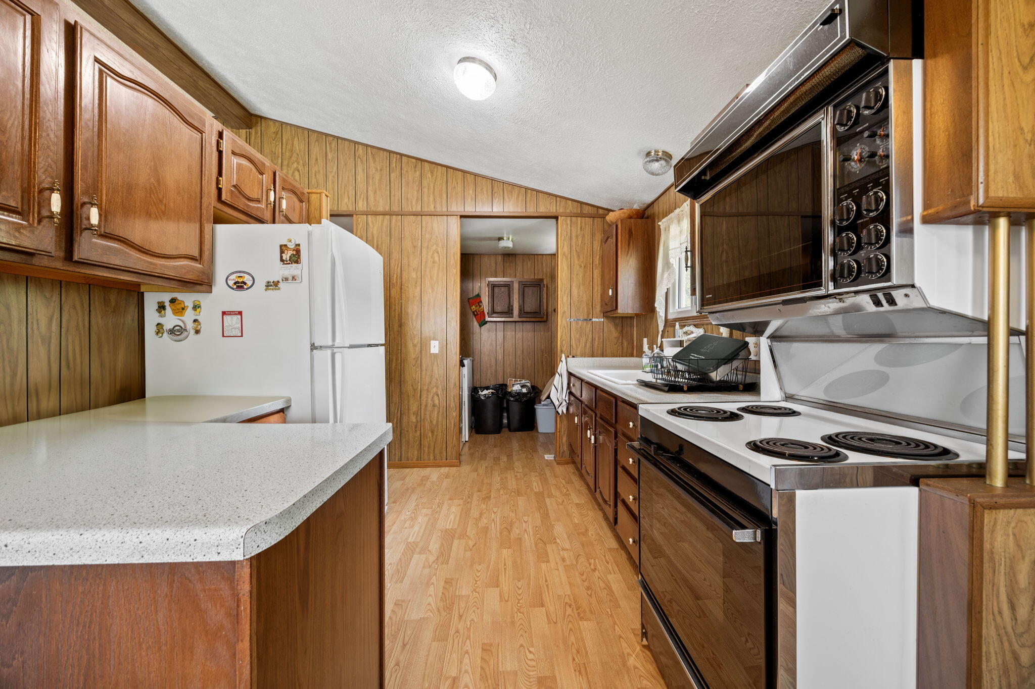 Wisconsin Lake Home for sale (MLS#: 1921132) at 266 N George St, in Whitewater, Wisconsin. (17 of 28)