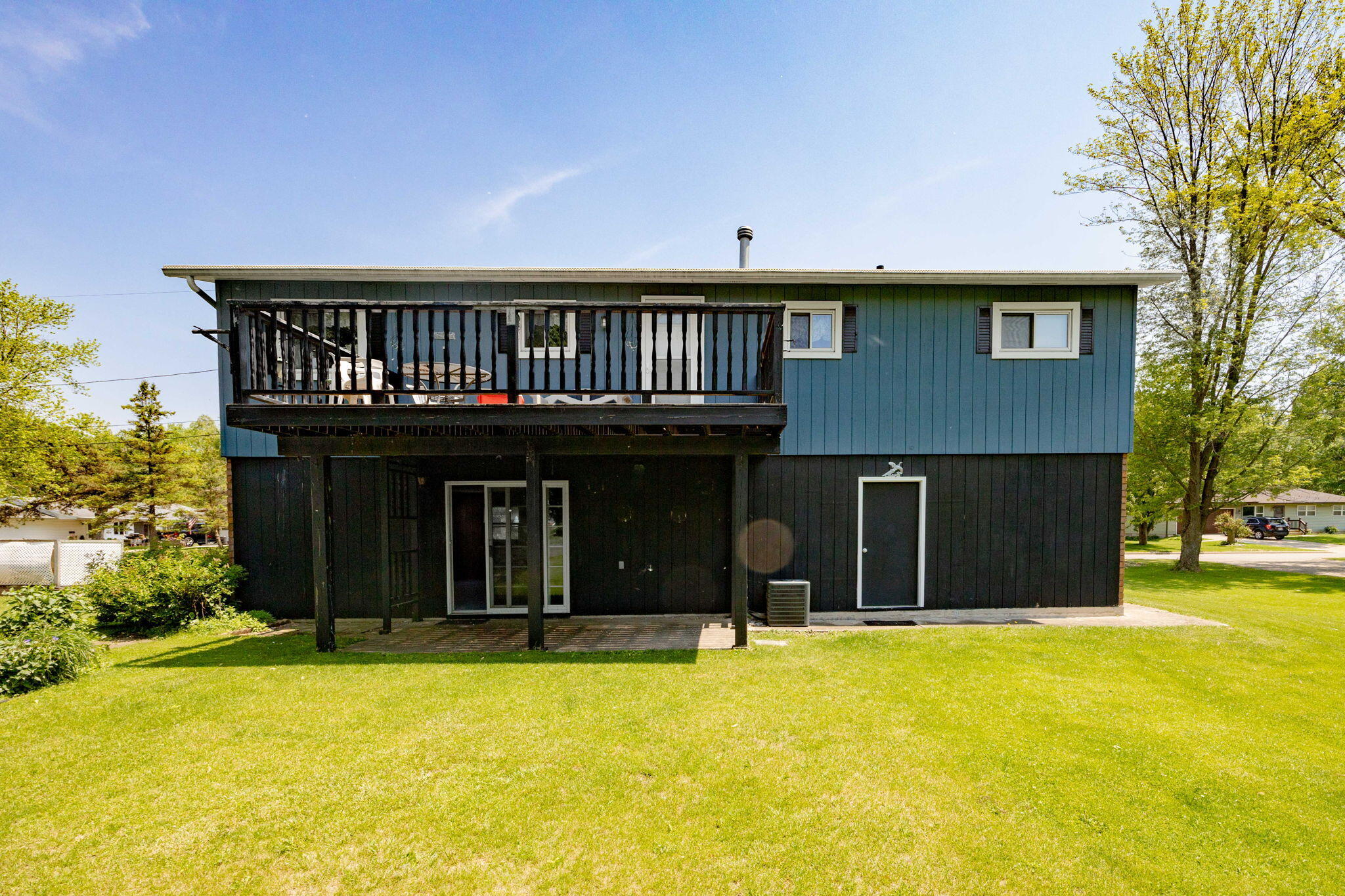 Wisconsin Lake Home for sale (MLS#: 1921132) at 266 N George St, in Whitewater, Wisconsin. (5 of 28)