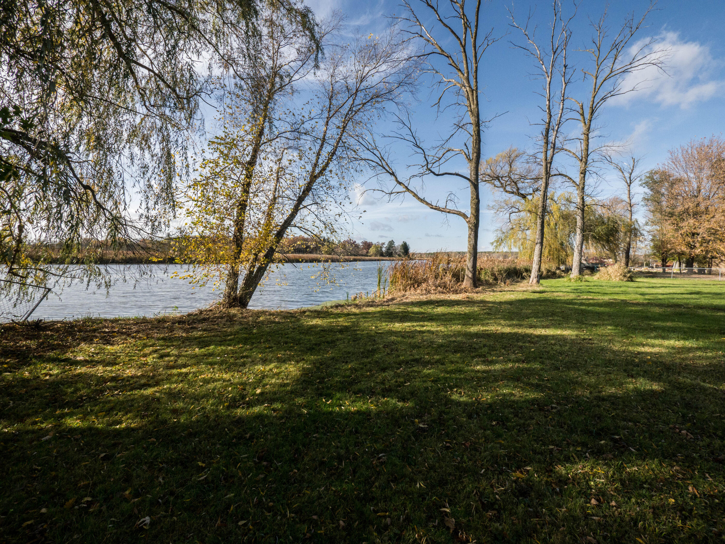 Wisconsin Lake Home for sale (MLS#: 1921245) at 8428  Fox River Rd, in Waterford, Wisconsin. (12 of 14)
