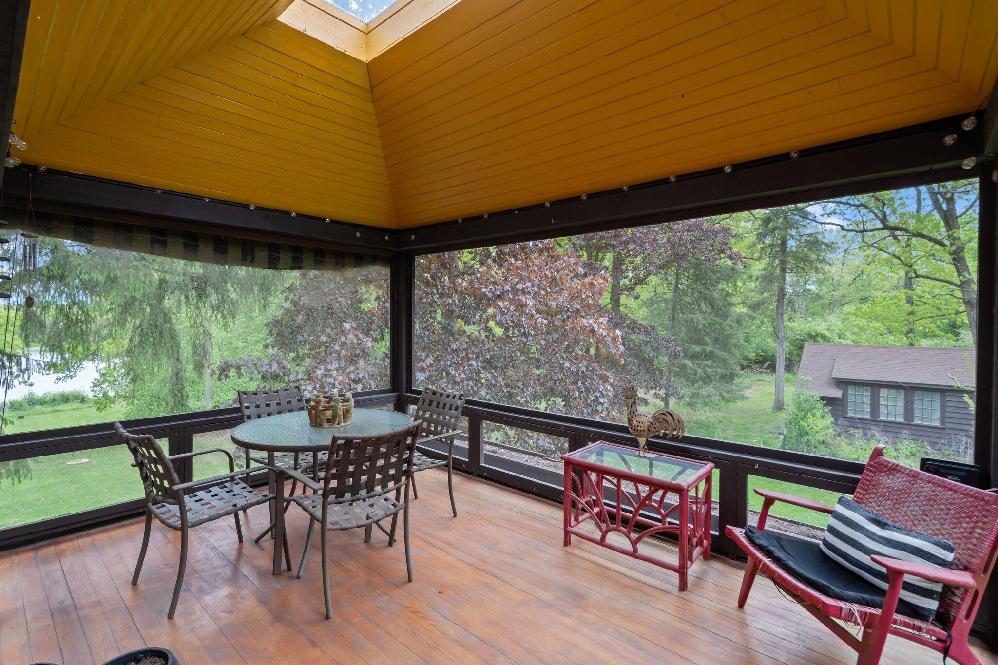 Wisconsin Lake Home for sale (MLS#: 1921250) at 2937 N Mill Rd, in Summit, Wisconsin. (12 of 23)
