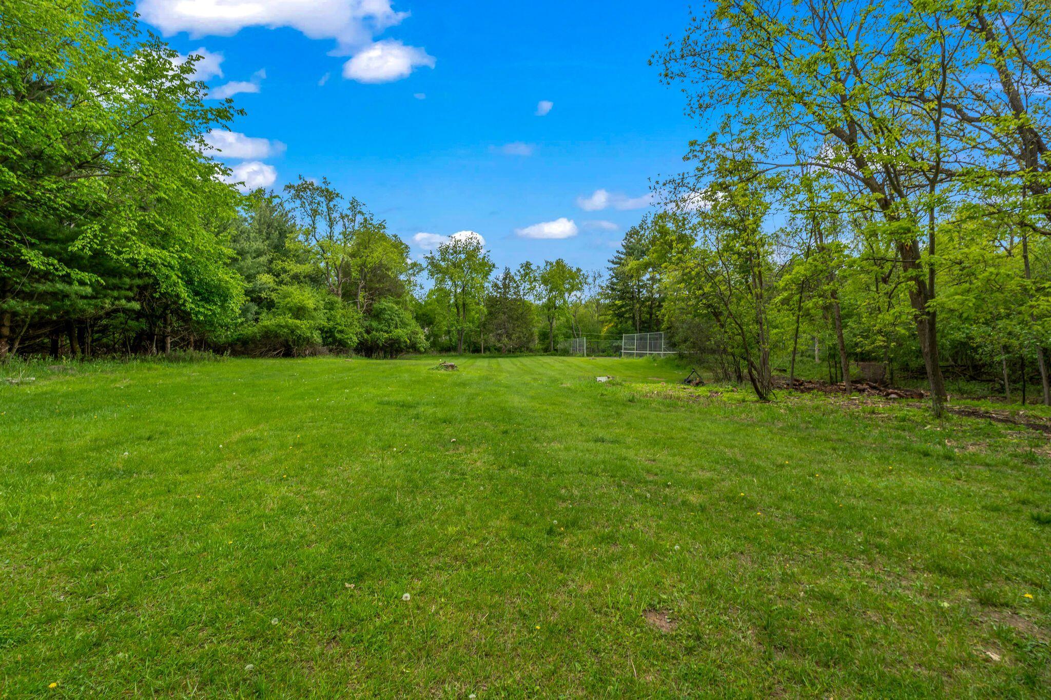 Wisconsin Lake Home for sale (MLS#: 1921250) at 2937 N Mill Rd, in Summit, Wisconsin. (20 of 23)