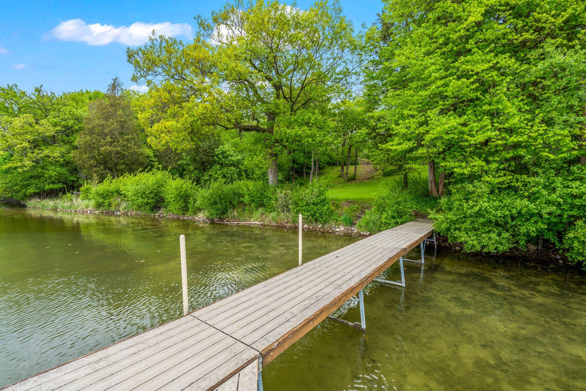 Wisconsin Lake Home for sale (MLS#: 1921250) at 2937 N Mill Rd, in Summit, Wisconsin. (22 of 23)