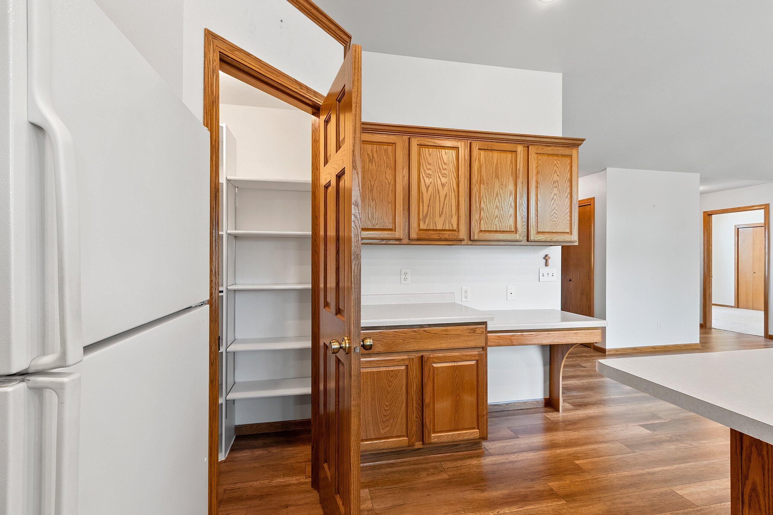 Wisconsin Lake Home for sale (MLS#: 1921282) at 2411  Popp Ln, in Rockland, Wisconsin. (32 of 58)