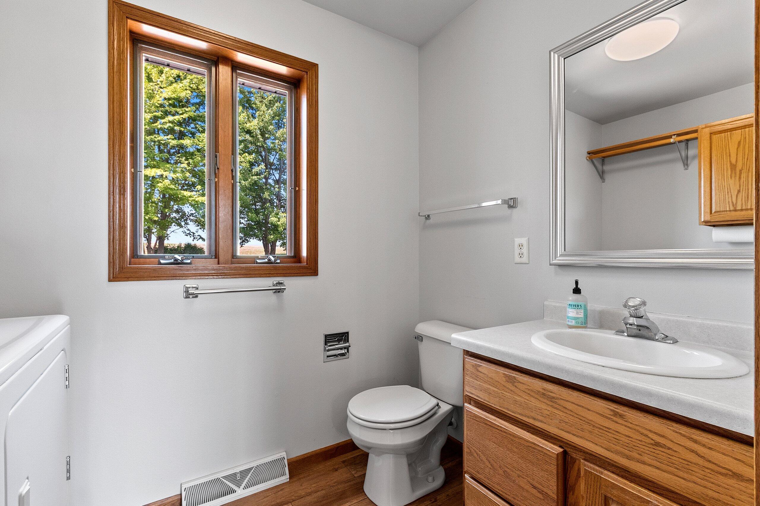 Wisconsin Lake Home for sale (MLS#: 1921282) at 2411  Popp Ln, in Rockland, Wisconsin. (37 of 58)