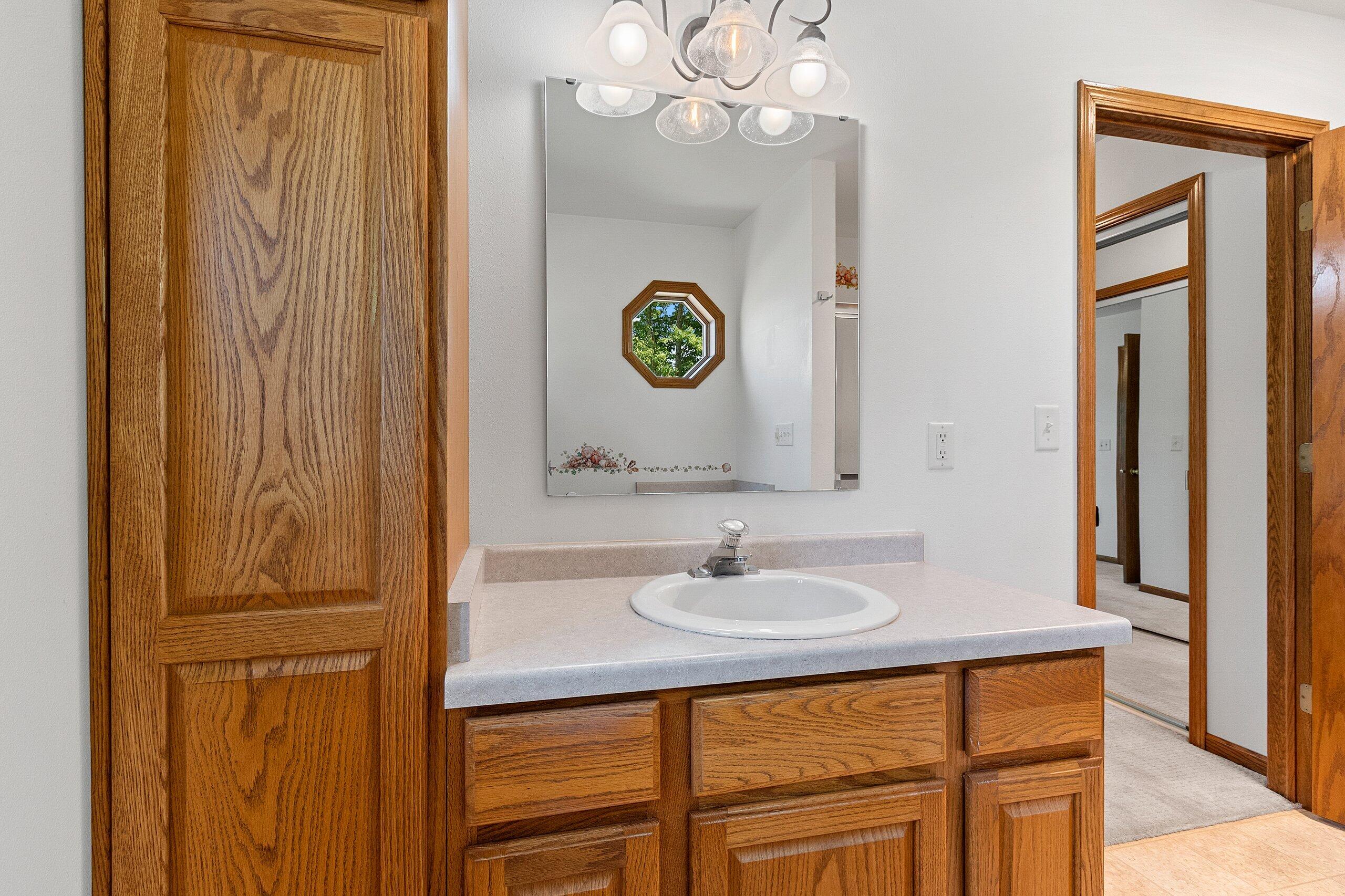 Wisconsin Lake Home for sale (MLS#: 1921282) at 2411  Popp Ln, in Rockland, Wisconsin. (42 of 58)