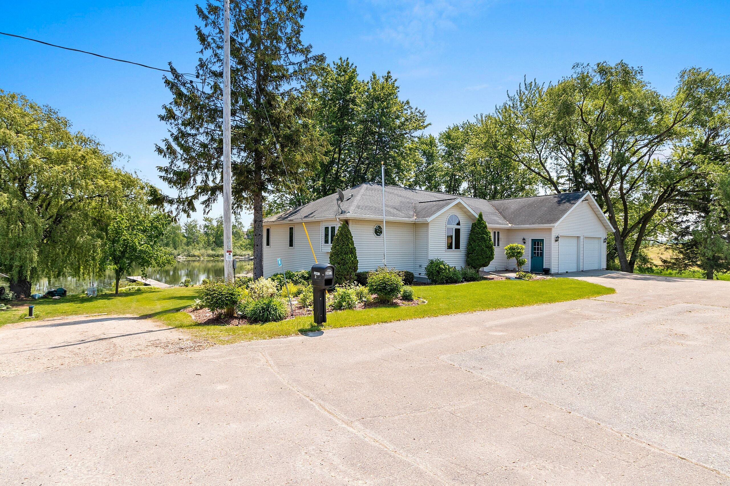 Wisconsin Lake Home for sale (MLS#: 1921282) at 2411  Popp Ln, in Rockland, Wisconsin. (58 of 58)