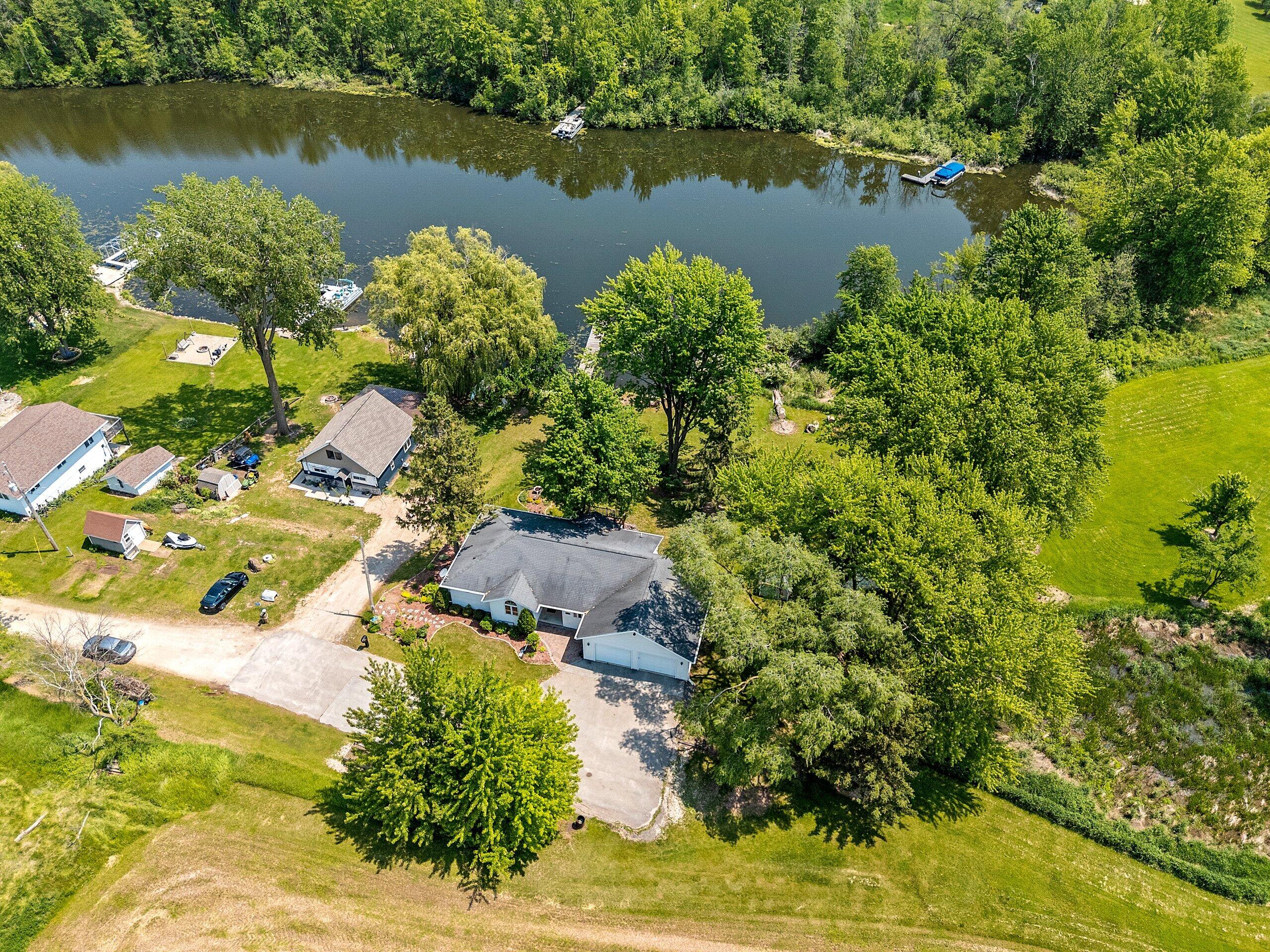 Wisconsin Lake Home for sale (MLS#: 1921282) at 2411  Popp Ln, in Rockland, Wisconsin. (7 of 58)