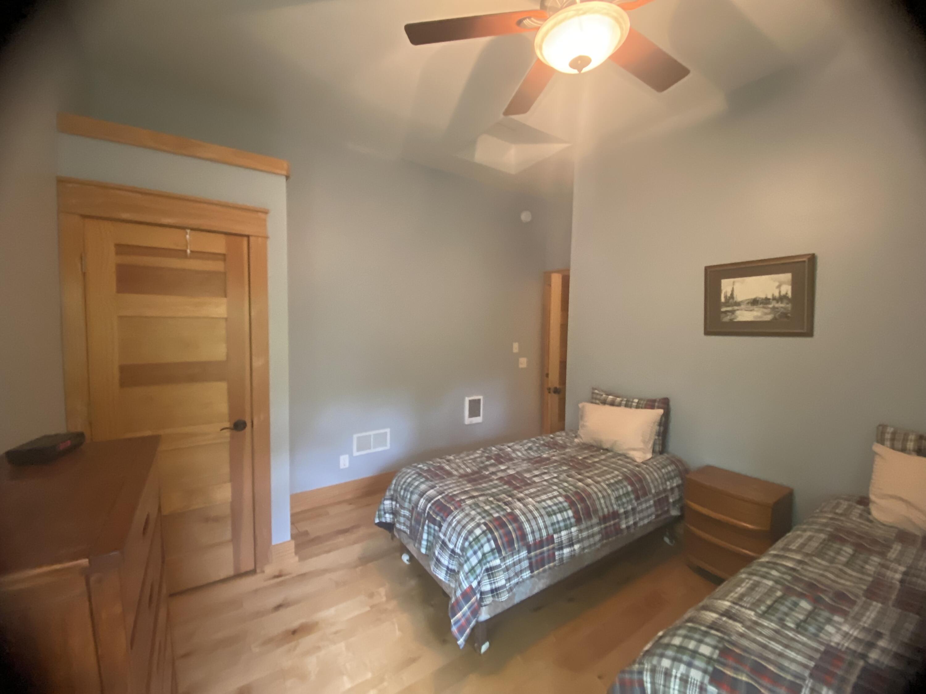 Wisconsin Lake Home for sale (MLS#: 1921292) at N11831  Menominee Shores Dr, in Wagner, Wisconsin. (16 of 50)