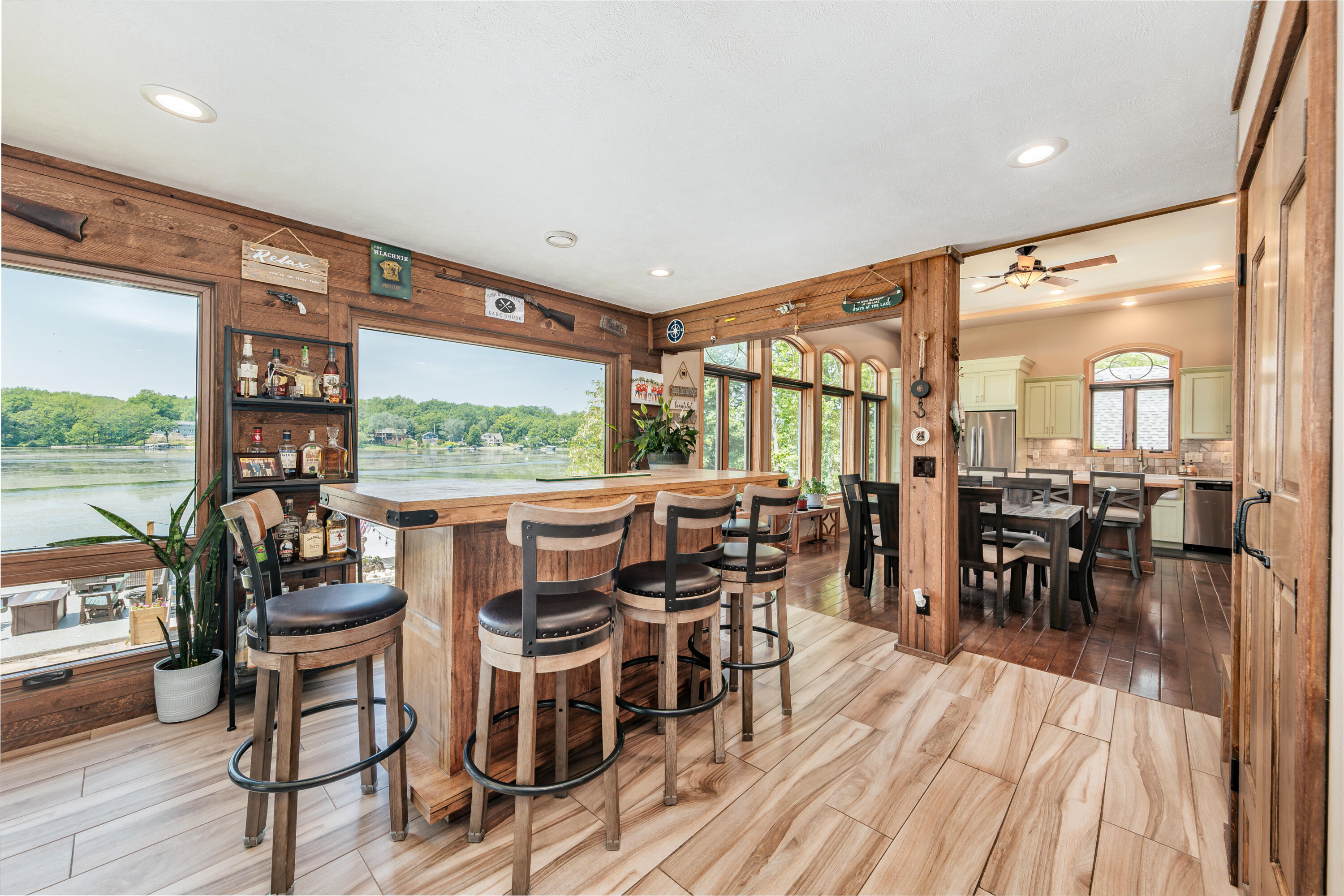 Wisconsin Lake Home for sale (MLS#: 1921300) at 5420 W Peninsula Dr, in Waterford, Wisconsin. (19 of 60)